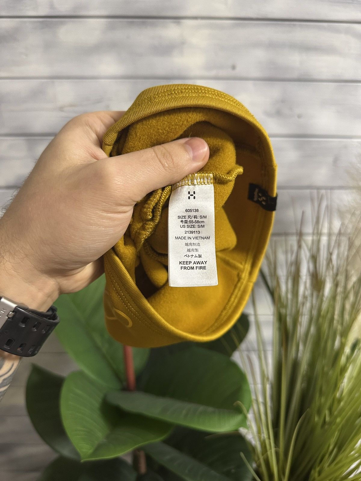 Haglofs Rare Hat Haglofs Yellow Outdoor Ski Style Size S/M 55-58cm. Size ONE SIZE - 3 Thumbnail