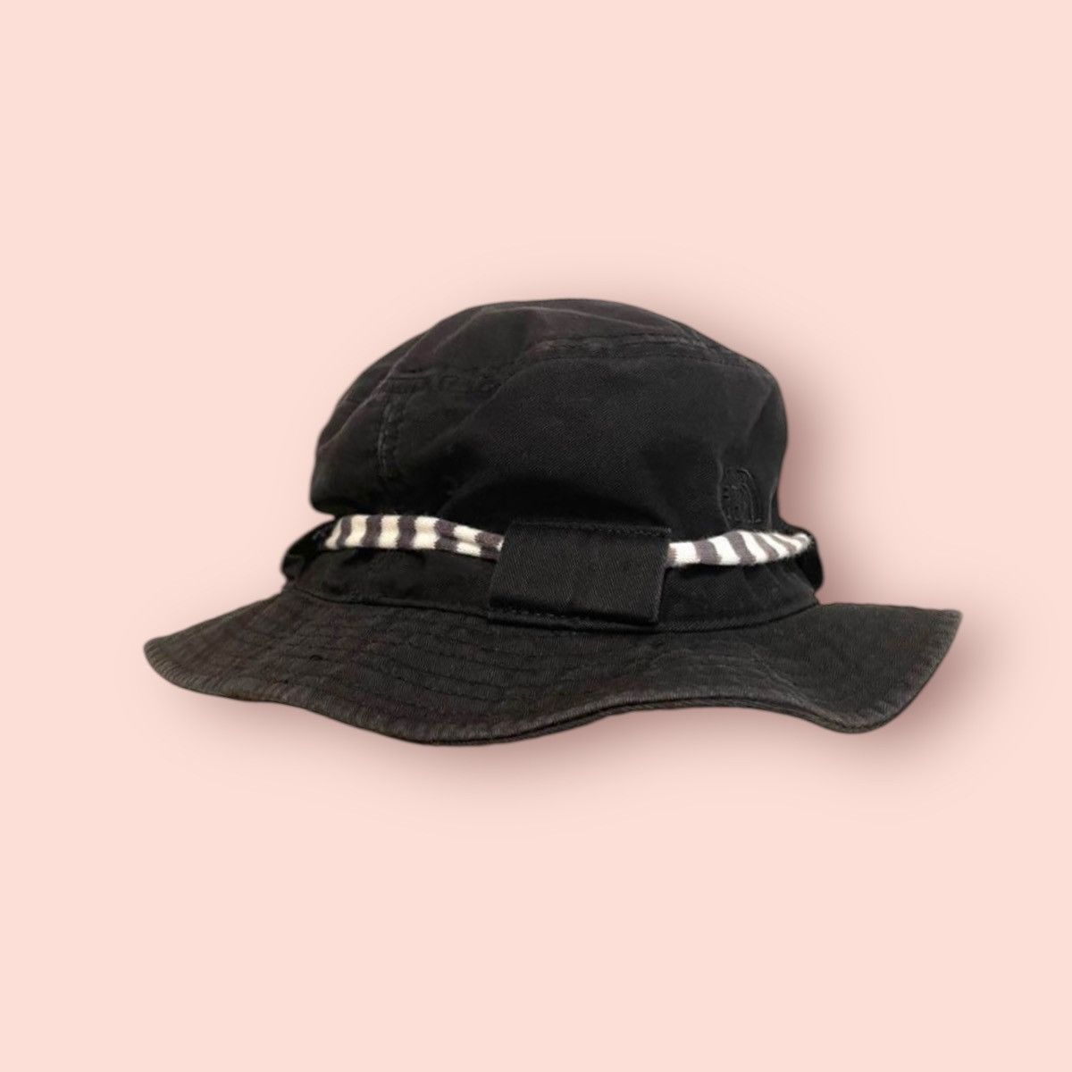 Chums × The North Face VINTAGE CHUMS X THE NORTH FACE -BLACK OUTDOOR BUCKET HAT Size ONE SIZE - 12 Thumbnail