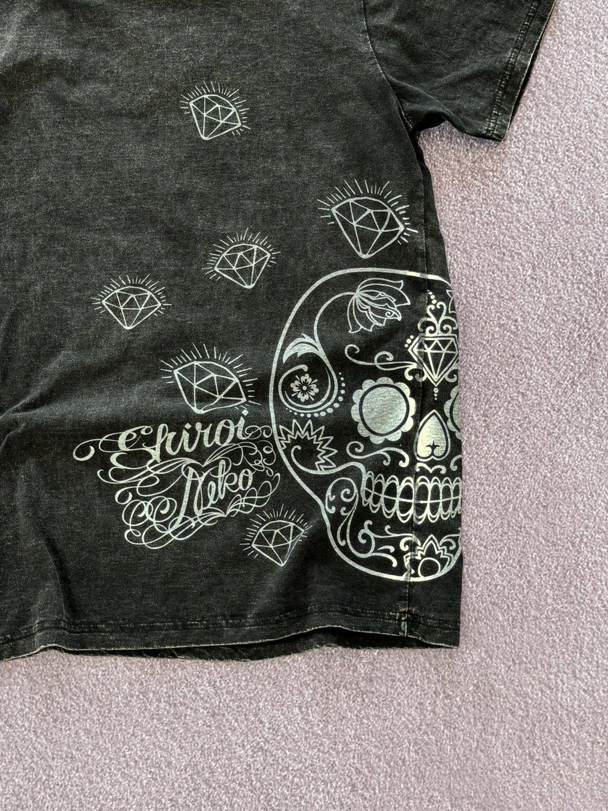 Japanese Brand 00s Shiroi Neko Y2K Faded Grunge T-Shirt Size US S / EU 44-46 / 1 - 10 Thumbnail