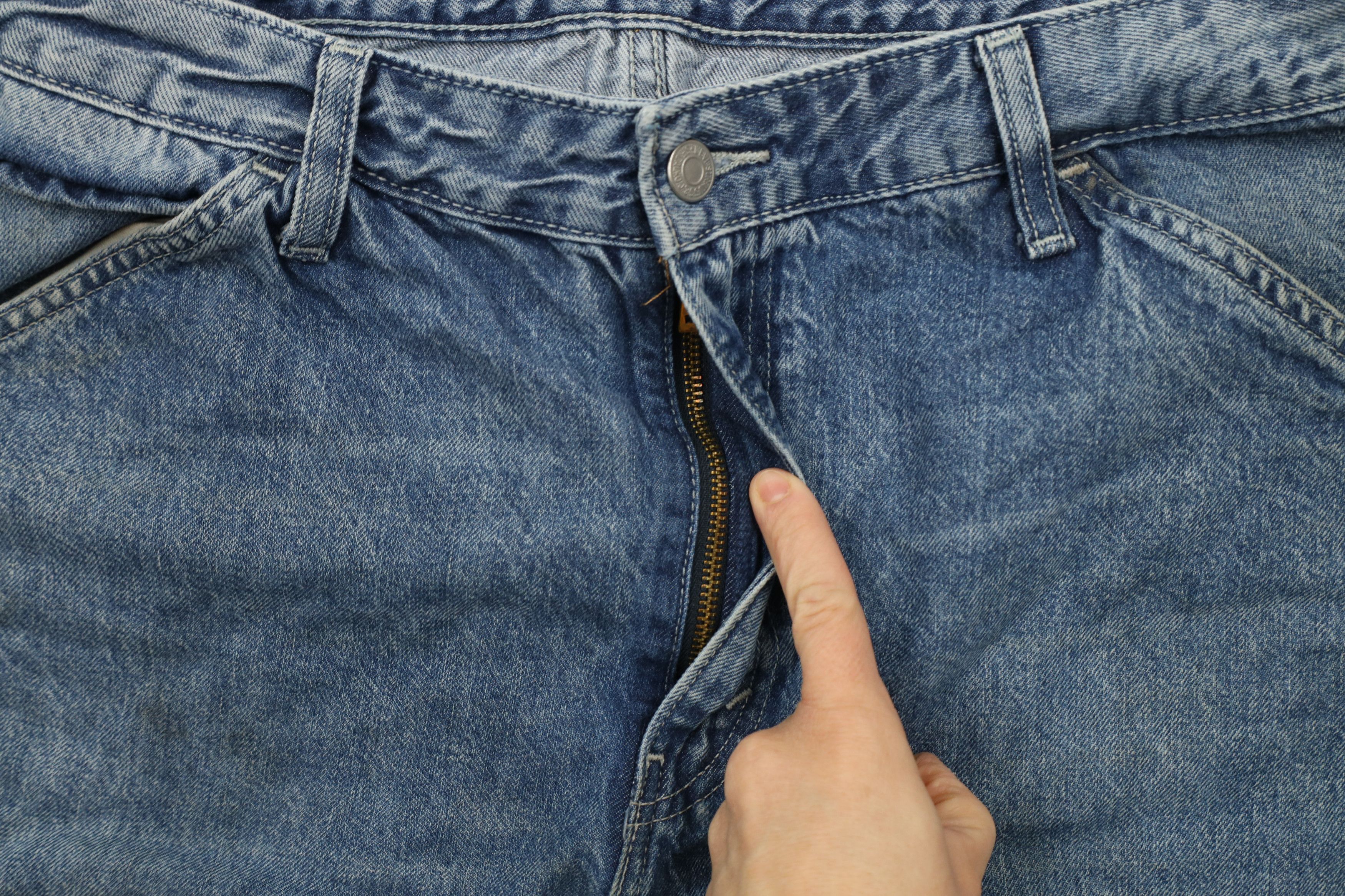 Levi's × Vintage Vintage Y2K Levis Relaxed Fit Dungaree Denim Jeans Blue Size US 38 / EU 54 - 6 Thumbnail