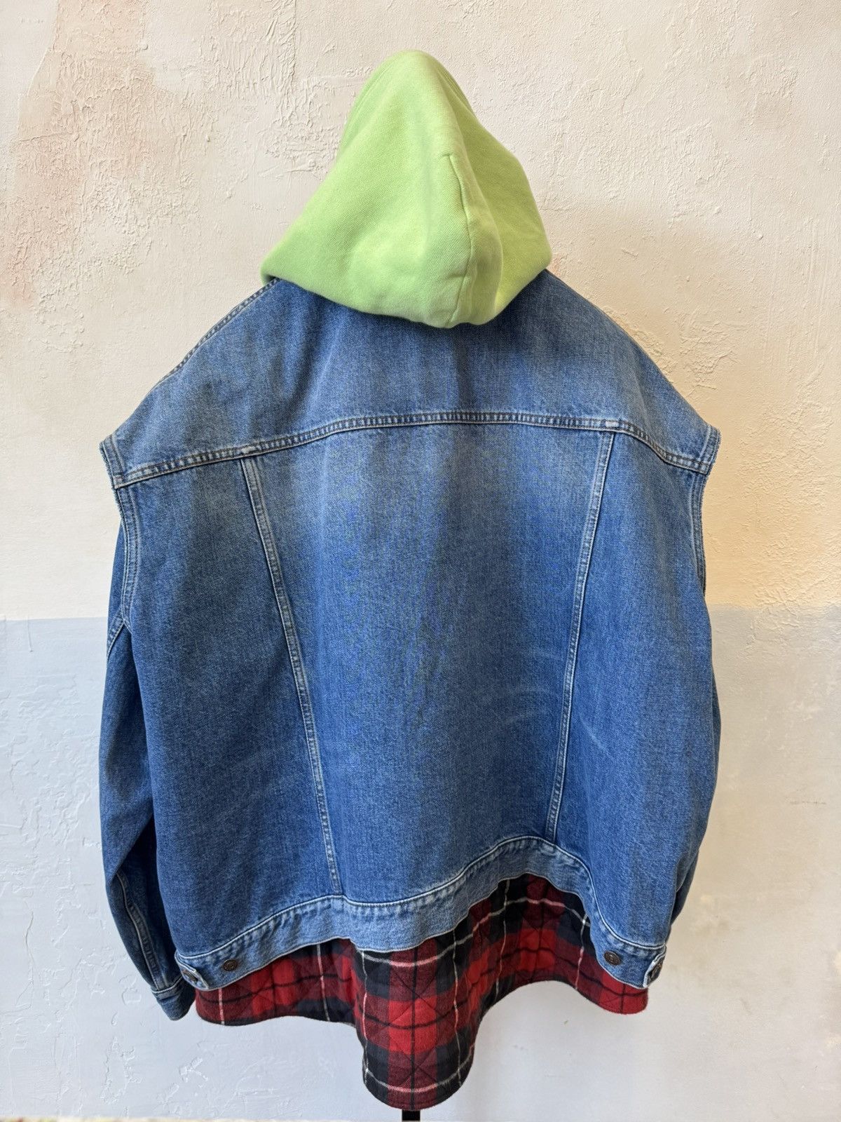 Balenciaga AW18 RUNWAY XXL OVERSIZED 48 DENIM DROP SHOULDER FLANNEL Size US XL / EU 56 / 4 - 2 Thumbnail