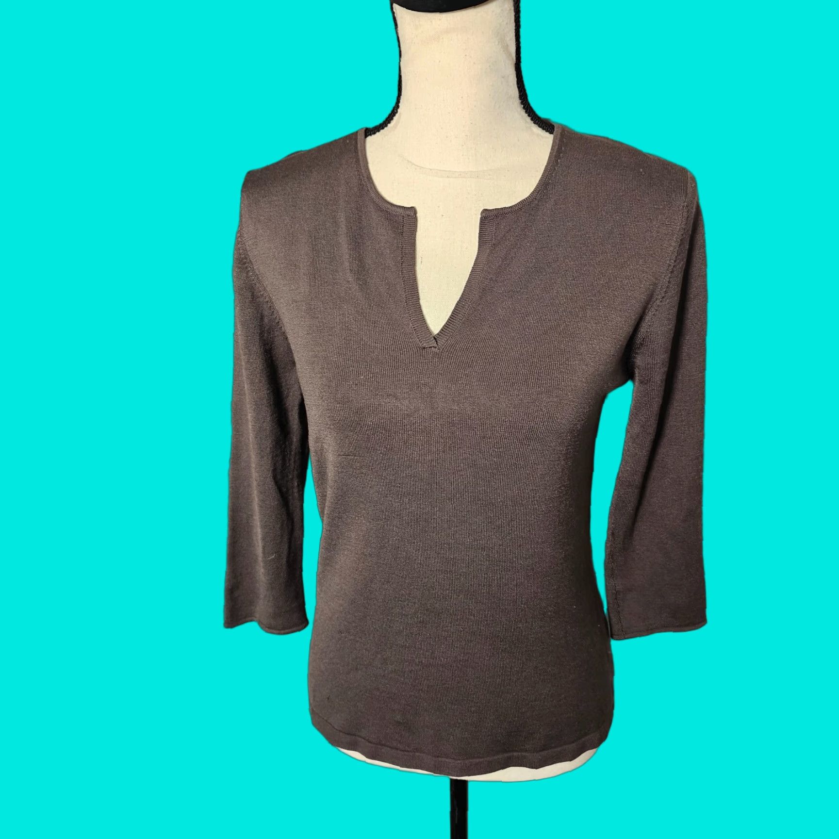 Banana Republic Banana Republic Women's Tunic Blouse Size M 3/4 Sleeve V-Neck Silk Blend Gray Brown Size M / US 6-8 / IT 42-44 - 1 Thumbnail