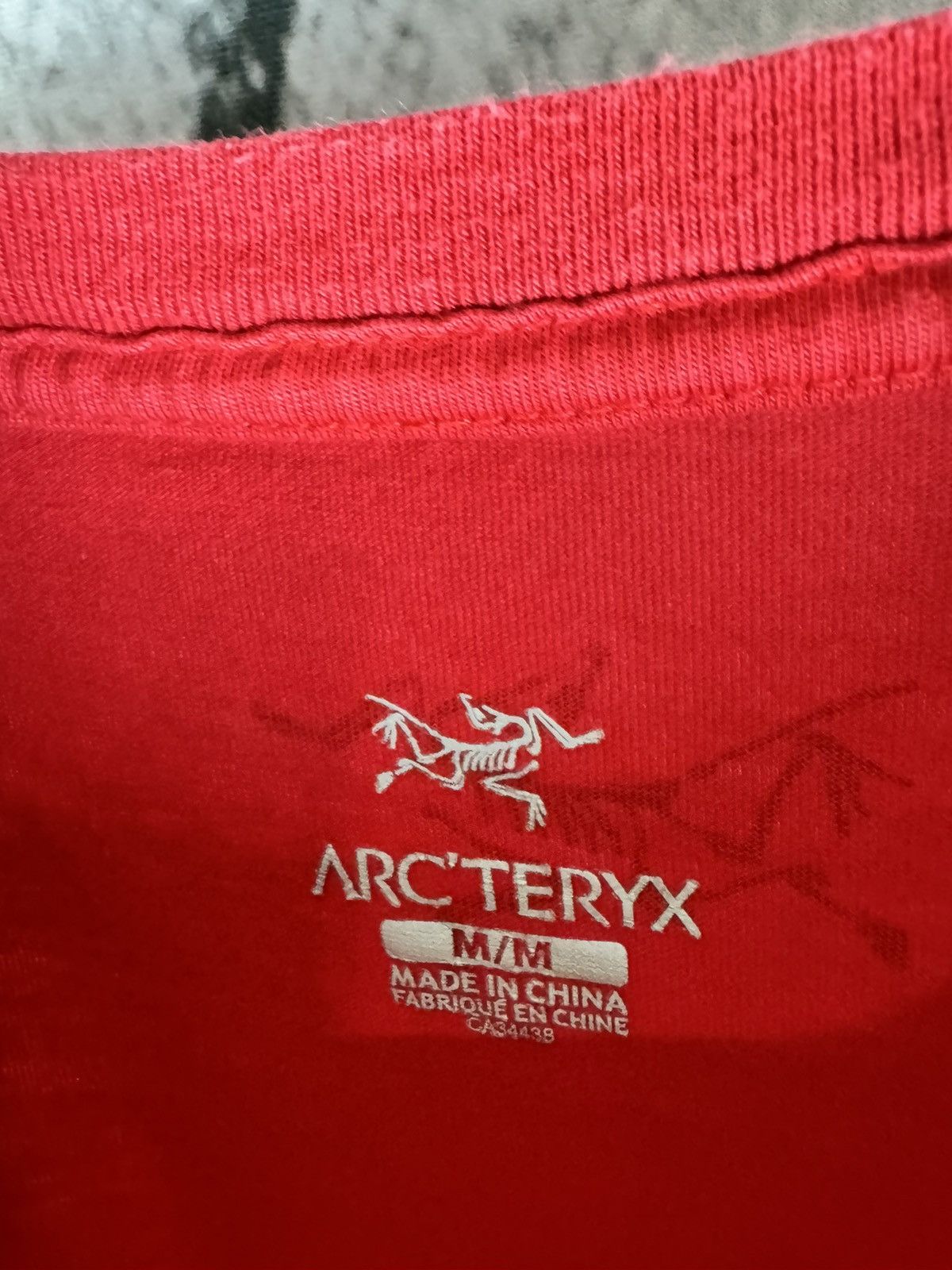 Arc'teryx Vintage Arcteryx Skeletal Logo T-Shirt Size US M / EU 48-50 / 2 - 3 Thumbnail