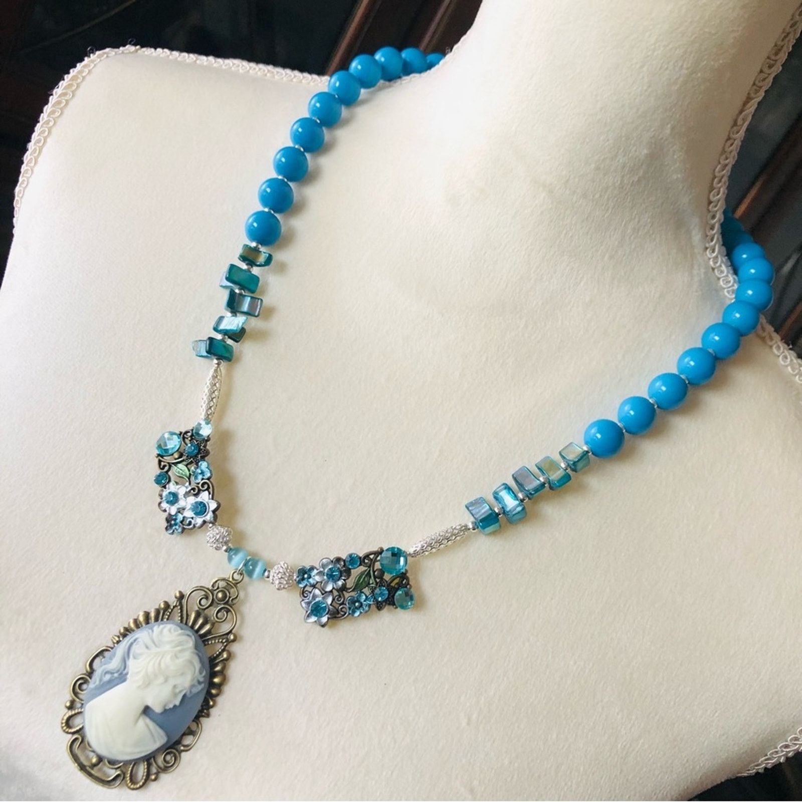 Handmade Handcrafted lady in blue mixed bead filigree cameo necklac Size ONE SIZE - 3 Thumbnail