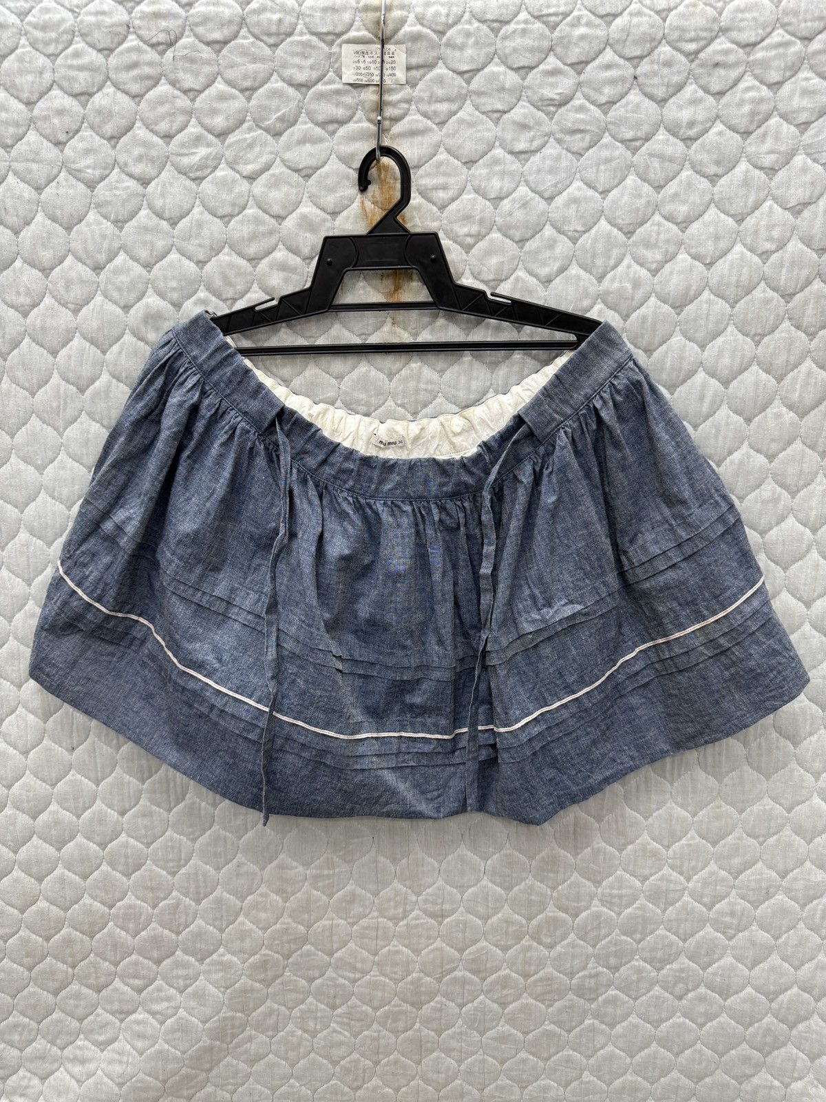 Miu Miu 🔥🔥🔥ARCHIVE MIU MIU SKIRTS Size 31" - 1 Thumbnail