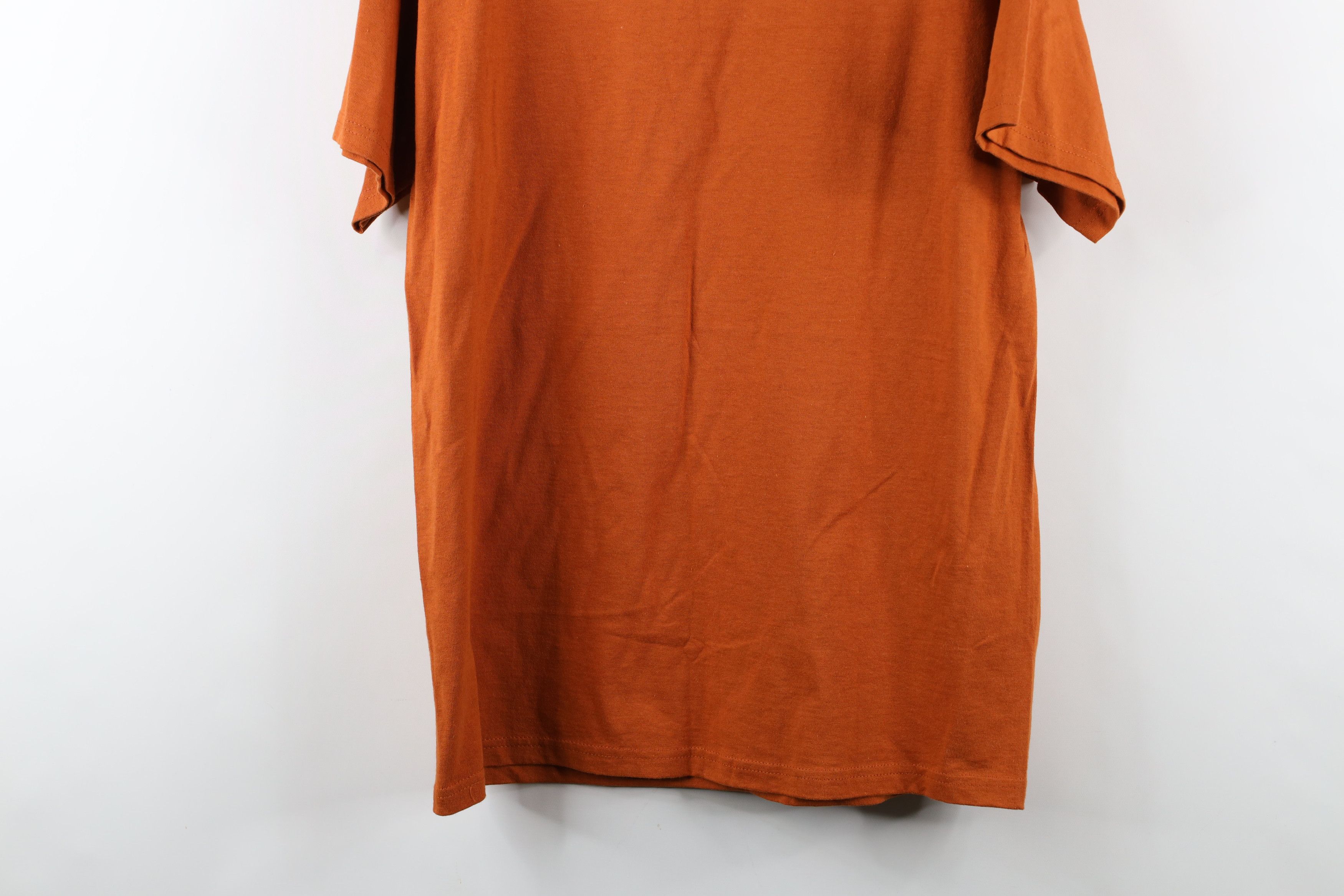 Vintage Deadstock Vintage Y2K of Texas Longhorns Flower T-Shirt Size US M / EU 48-50 / 2 - 14 Thumbnail