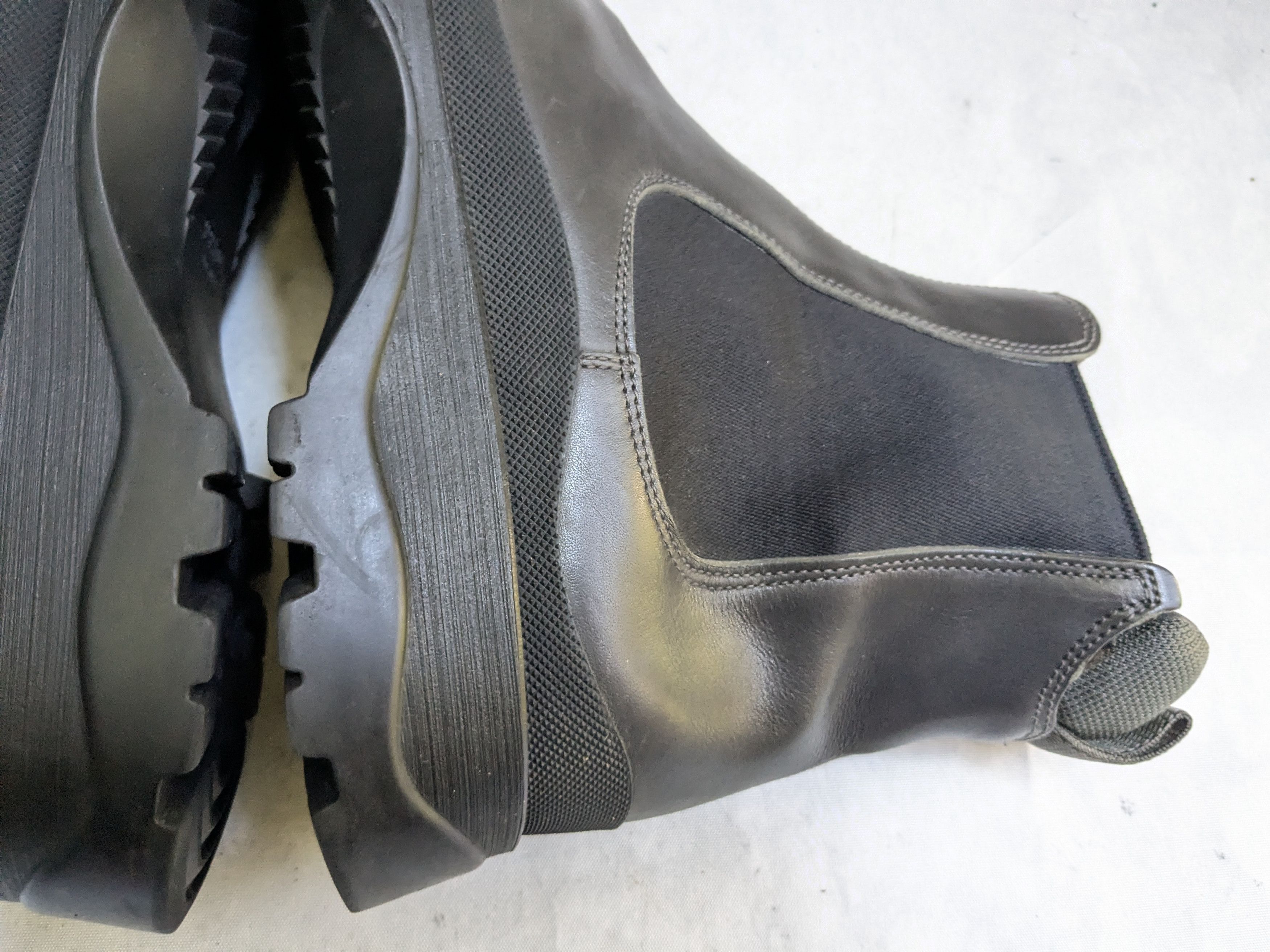 Prada Prada Chelsea Boots Gray Leather 10.5 Black Rubber Y2K Size US 10.5 / EU 43-44 - 10 Thumbnail