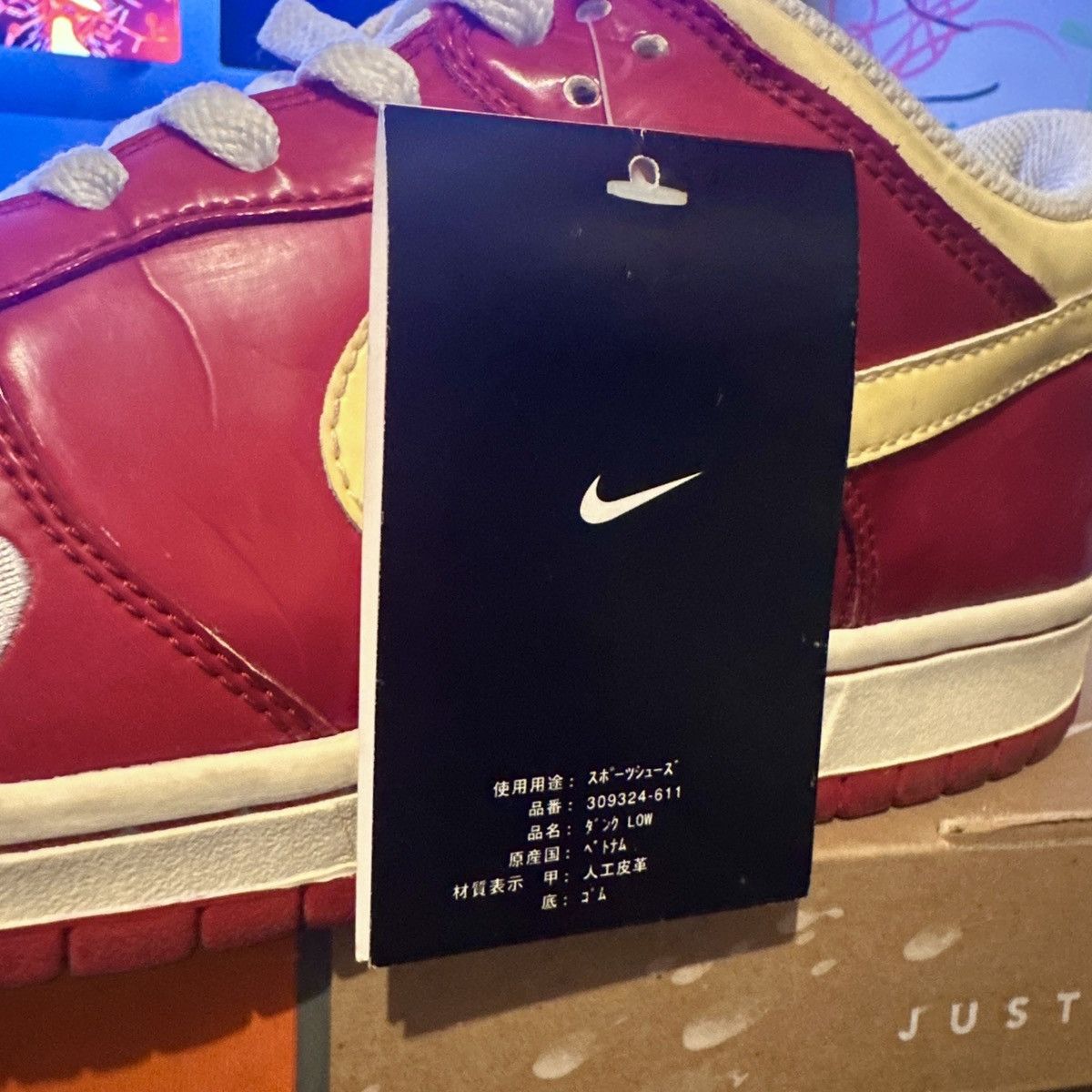 Nike Nike Dunk Low Valentines Day 2004 wmns Size US 9.5 / EU 42-43 - 8 Thumbnail