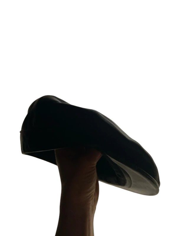 Gucci F/W 2003 RUNWAY LEATHER CAP BY TOM FORD Size ONE SIZE - 3 Thumbnail