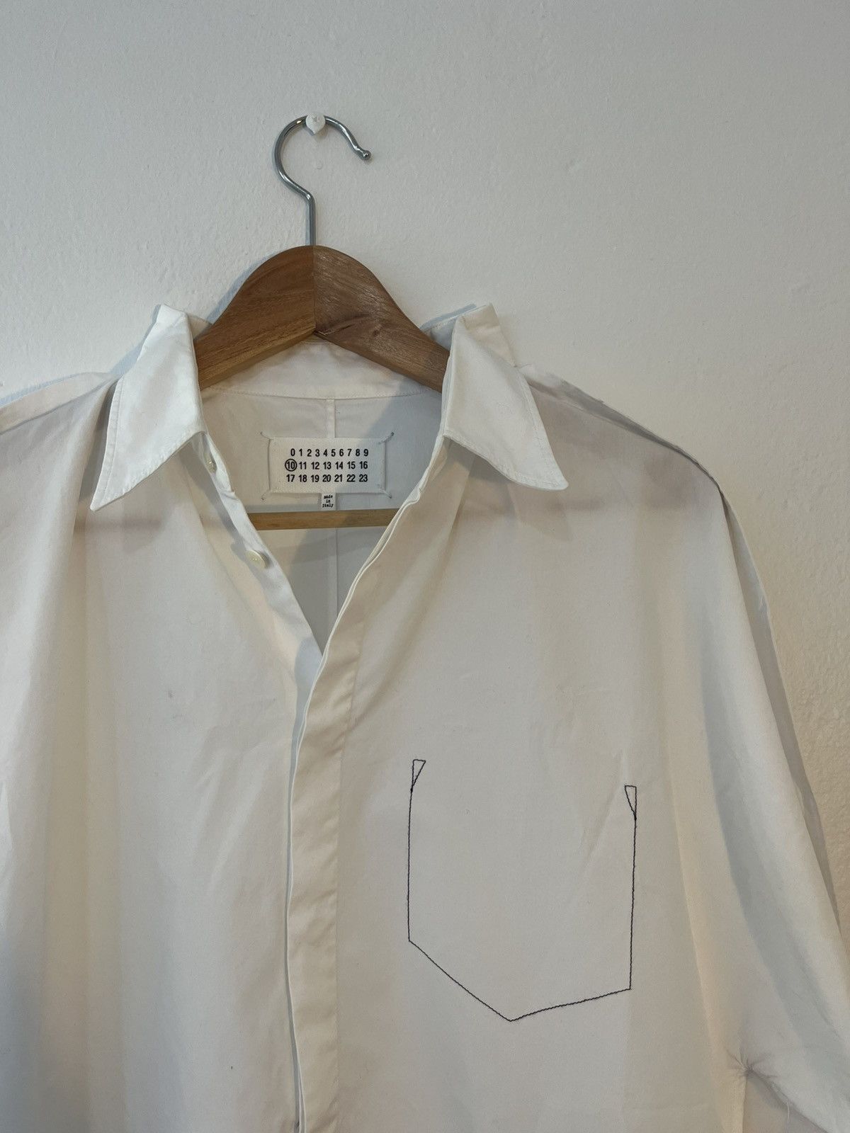 Maison Margiela White Connected Collar - Sleeve Button down Shirts Button Ups