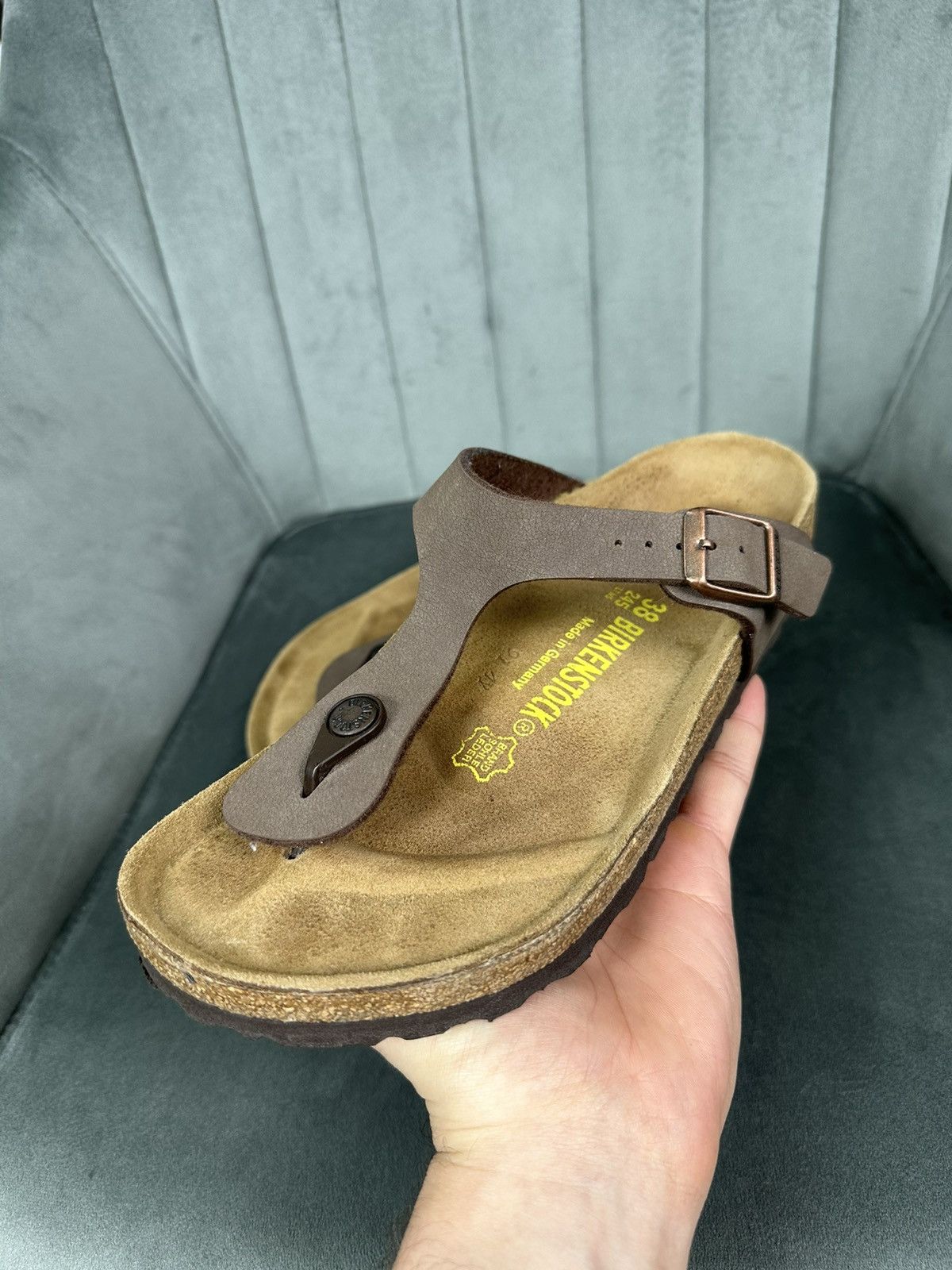 Birkenstock Birkenstock Gizeh Moca Birko-flor Women’s Brown size 38 Size US 8 / IT 38 - 4 Thumbnail
