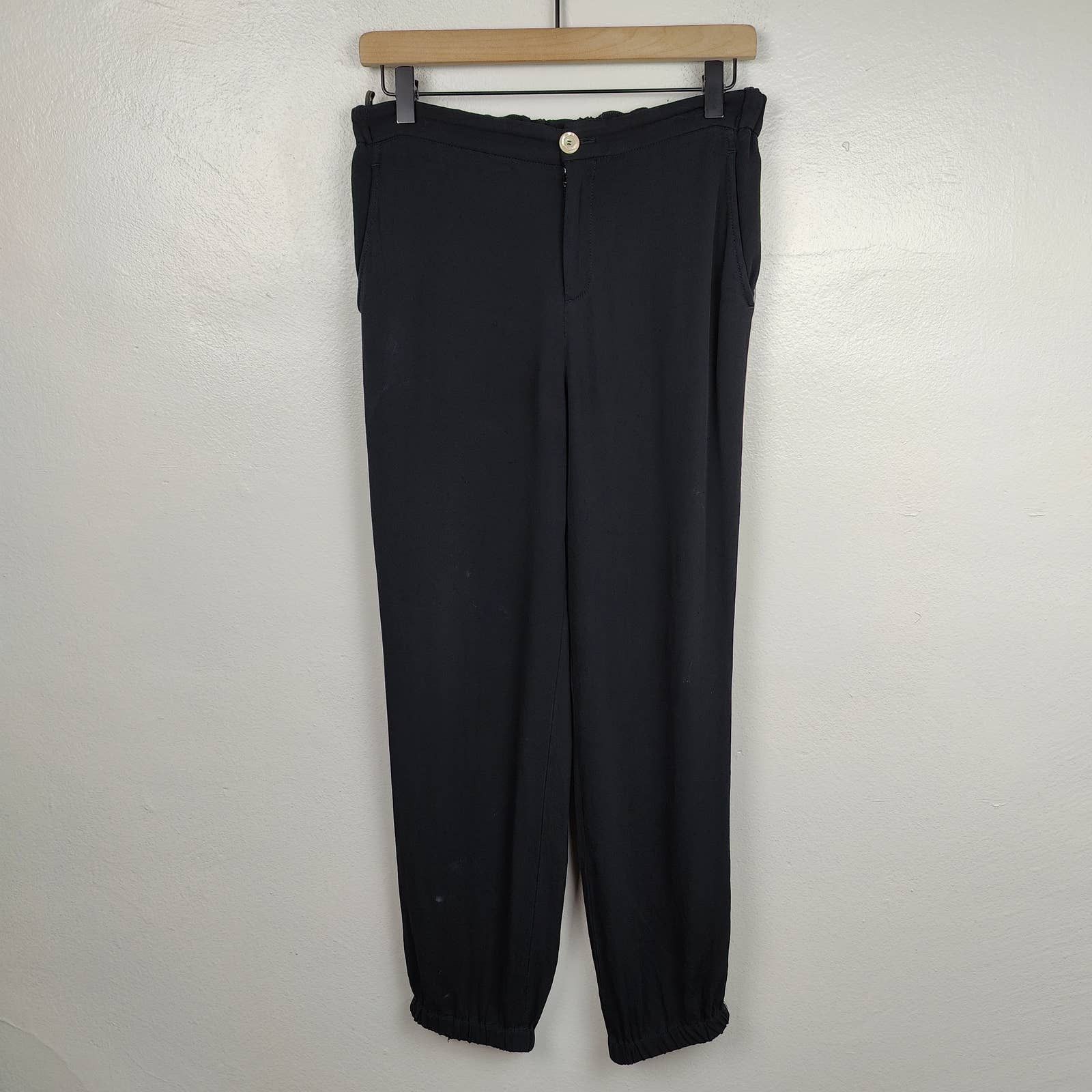 Gucci vintage women's nylon dress pants size 40 L black