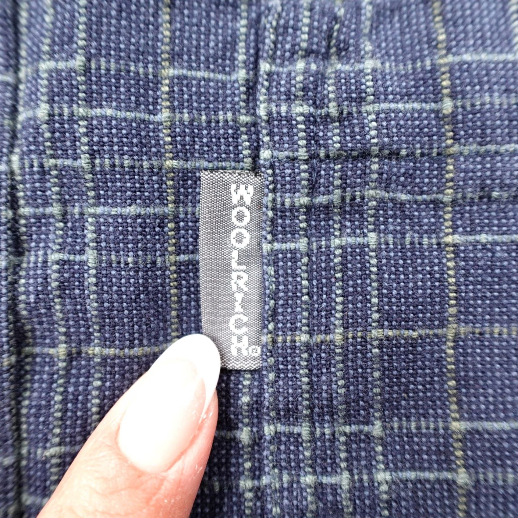 Vintage Woolrich Shirt Men Large Blue Plaid Textured Cotton Button-Up Field Outdoor Work Shirt Size US L / EU 52-54 / 3 - 3 Thumbnail