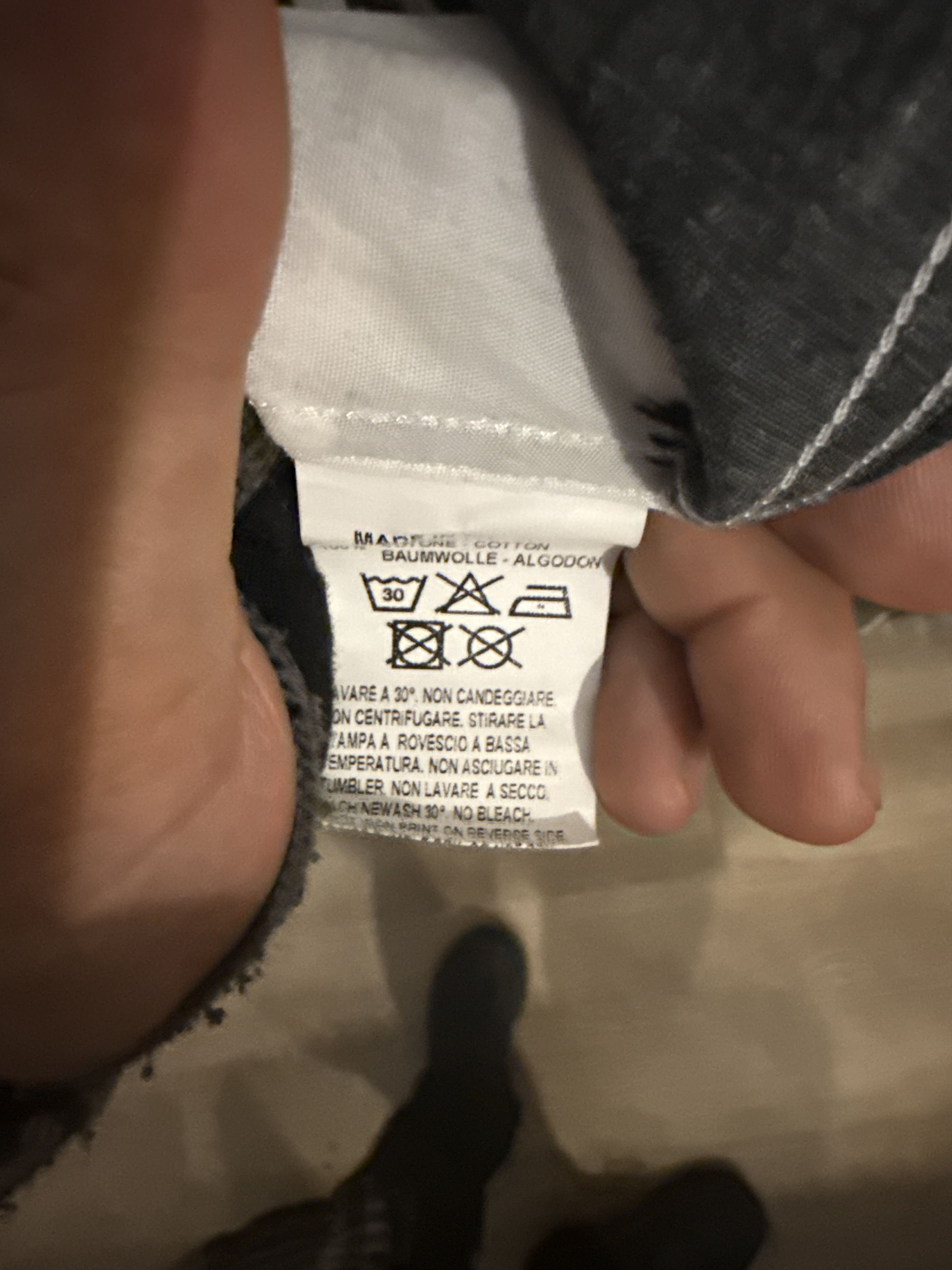 Moschino Moschino Cash Cow Size US S / EU 44-46 / 1 - 4 Thumbnail