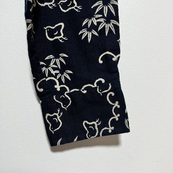Club Monaco Club Monaco Navy Bird Print Slim Fit Shirt Size S Size US S / EU 44-46 / 1 - 8 Thumbnail