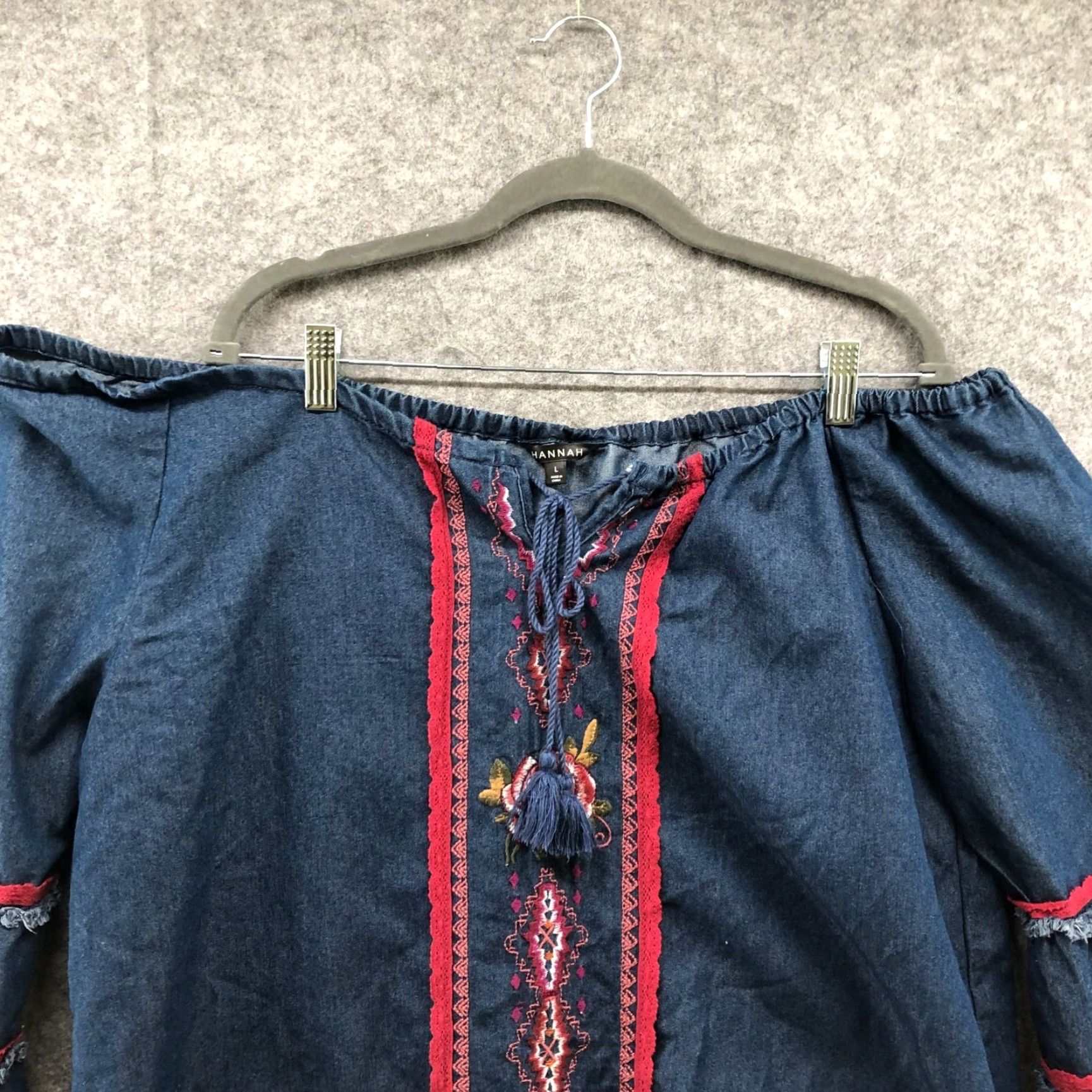 Vintage HANNAH Blouse Chambray Off Shoulder Bell Sleeve Embroidered Womens L Size L / US 10 / IT 46 - 3 Thumbnail