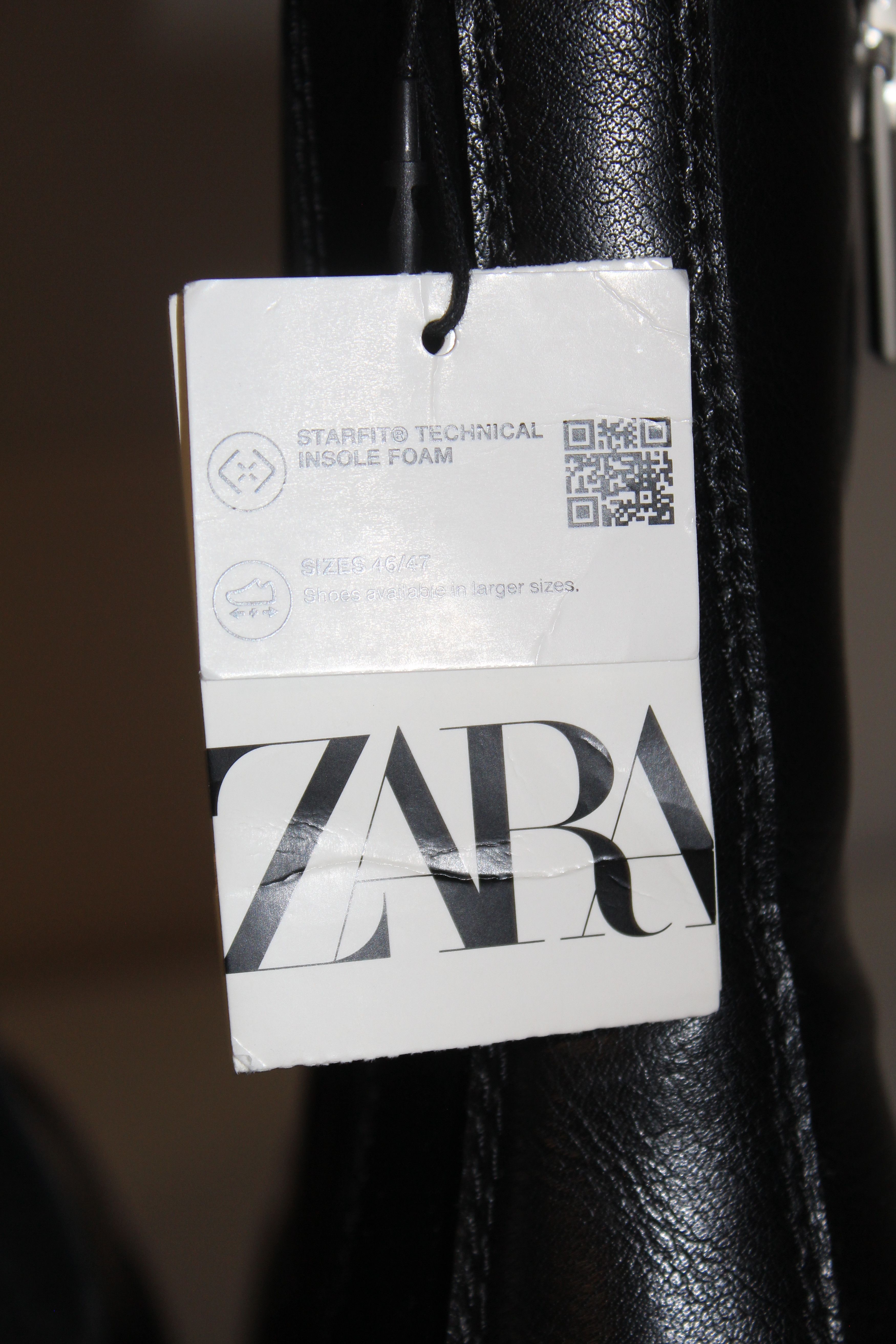 Zara Zara Black Lug Sole Chunky Chelsea Boots Ankle EU 41 10.5W Size US 10.5 / IT 40.5 - 5 Thumbnail