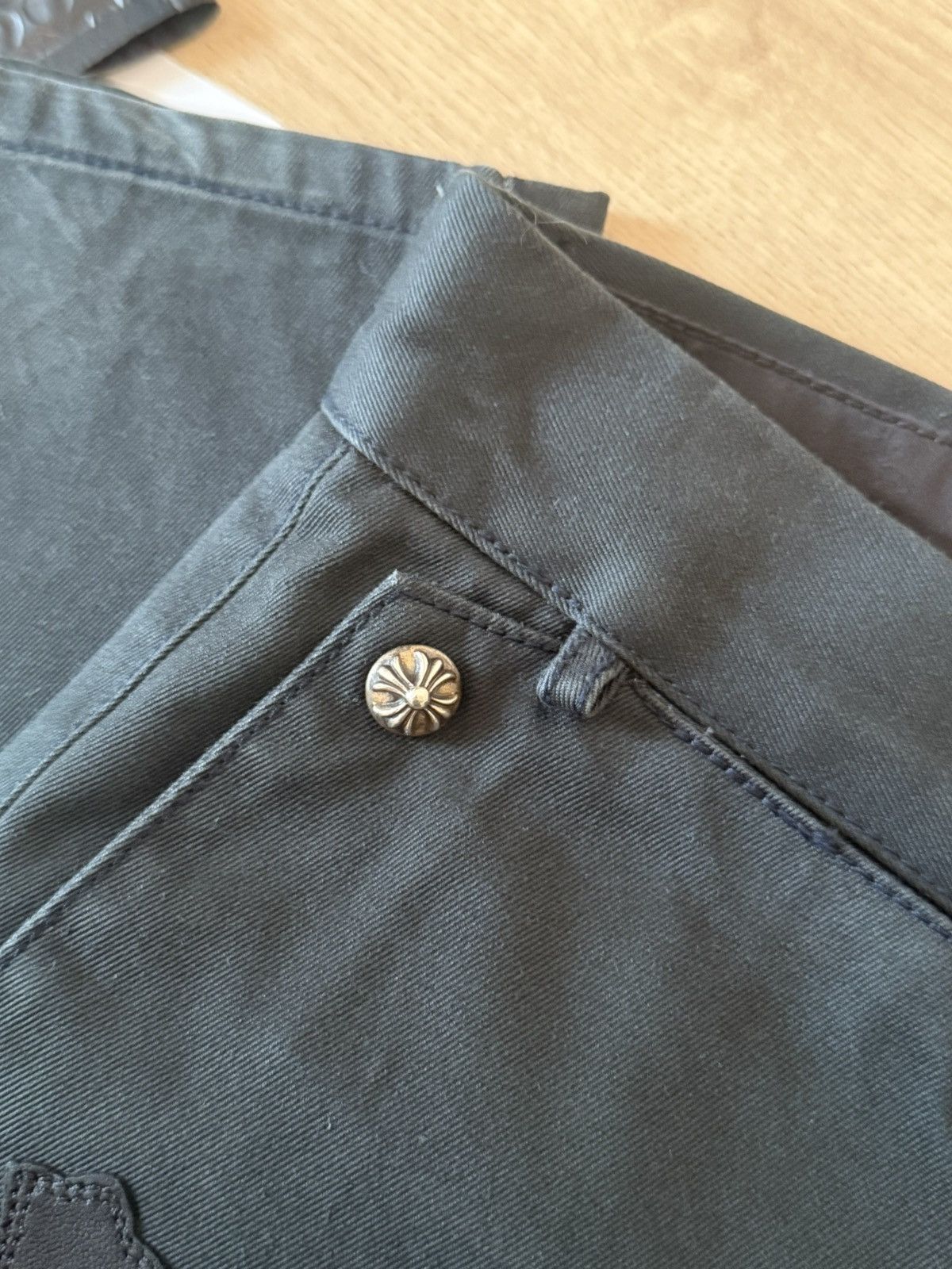 Chrome Hearts Chrome Hearts Spiderman Cross Patch Chinos Size US 32 / EU 48 - 14 Thumbnail