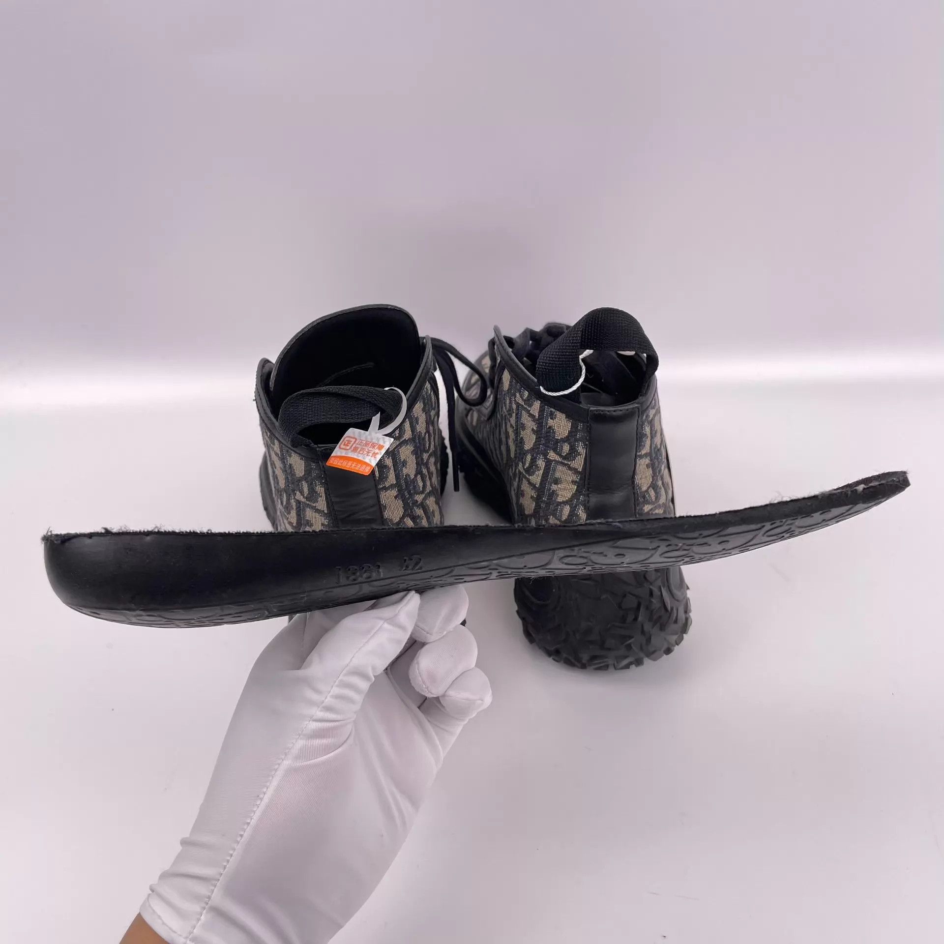 Dior Dior Classic Print High-Top Canvas Sneaker Size 42 Size US 9 / EU 42 - 9 Thumbnail