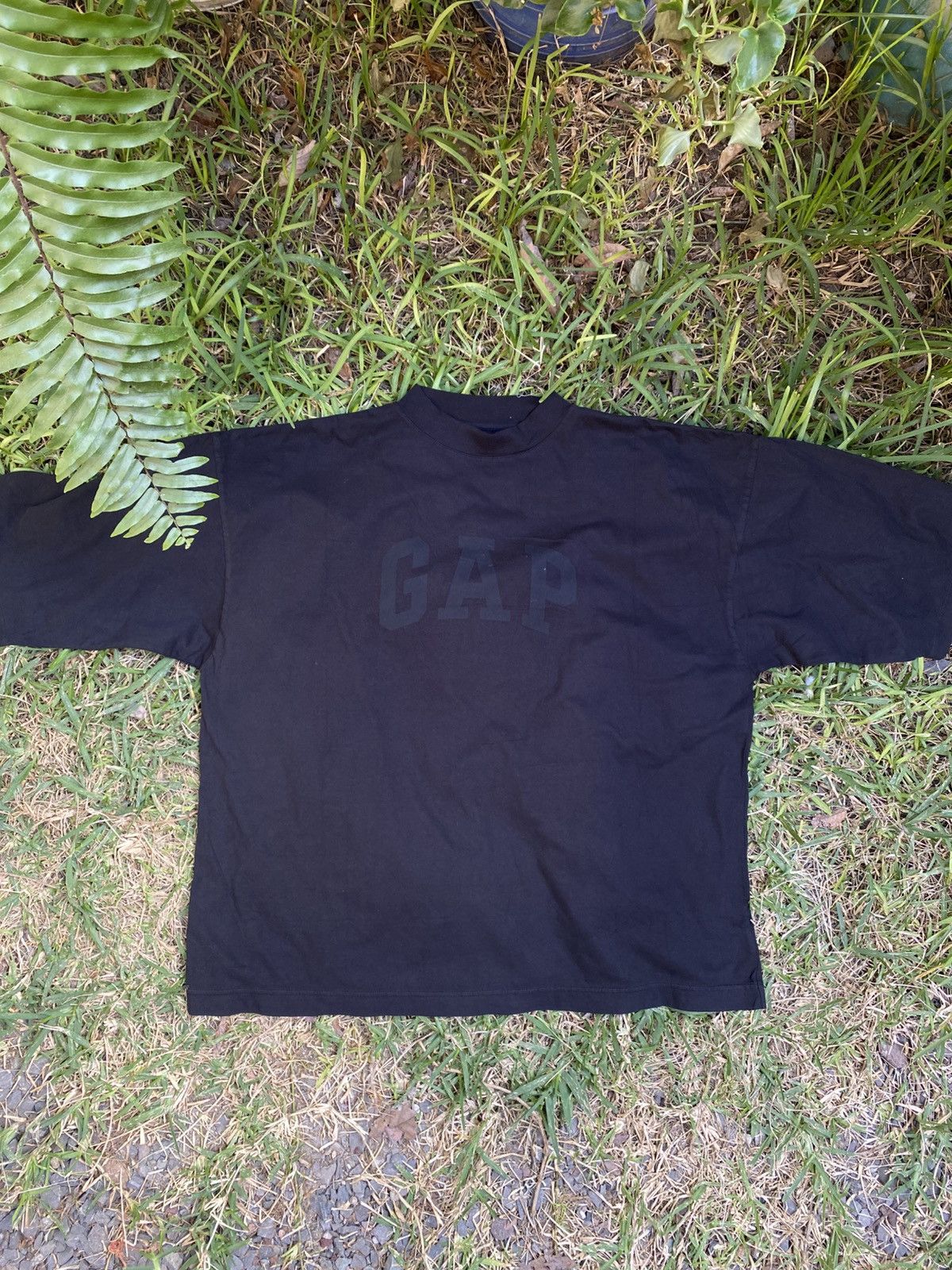 Balenciaga × Gap Yzy x Gap x Balenciaga Size US M / EU 48-50 / 2 - 1 Thumbnail