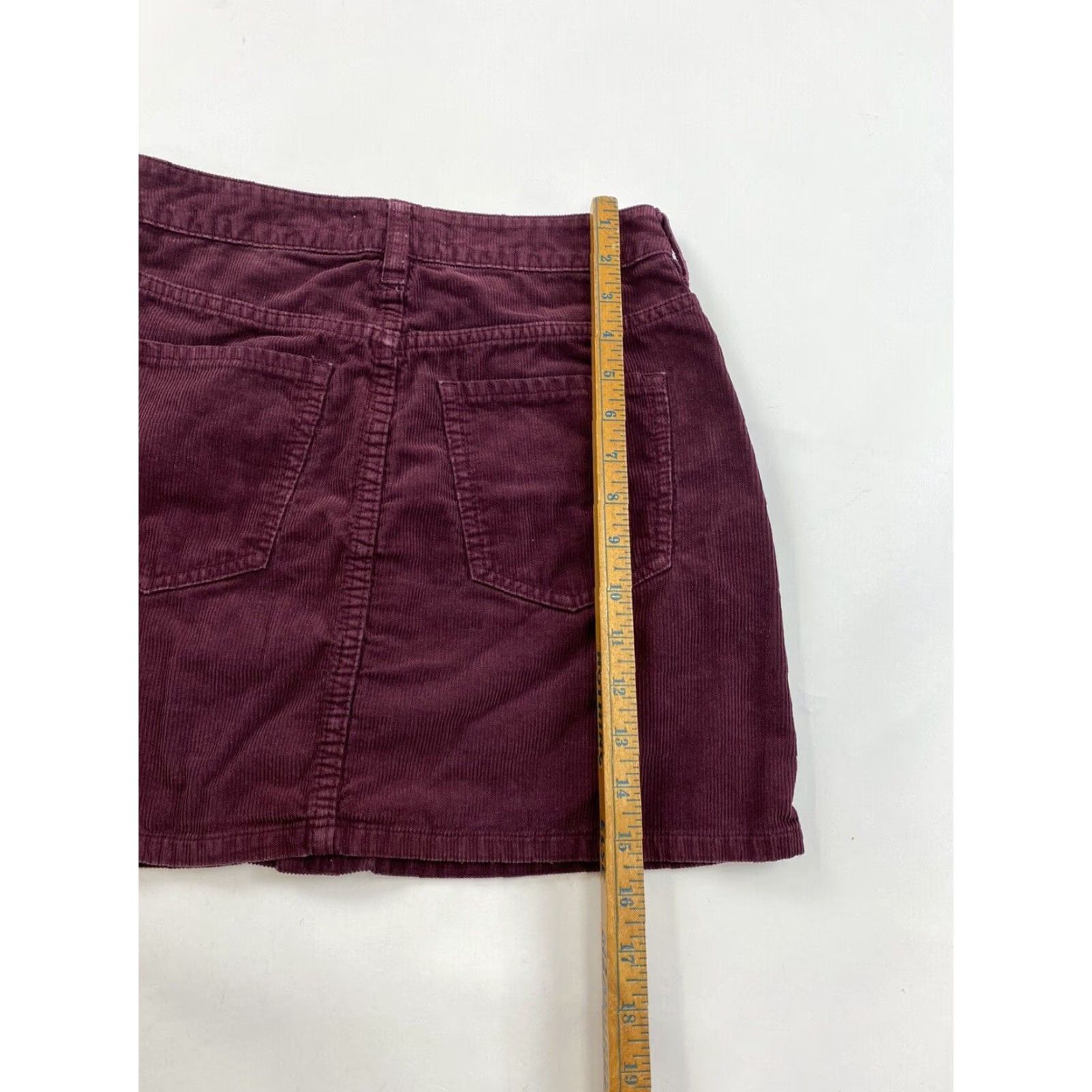 Pacsun Pacsun Corduroy Skirt 26 Burgundy Red Mini Buttons Size 26" / US 2 / IT 38 - 5 Thumbnail