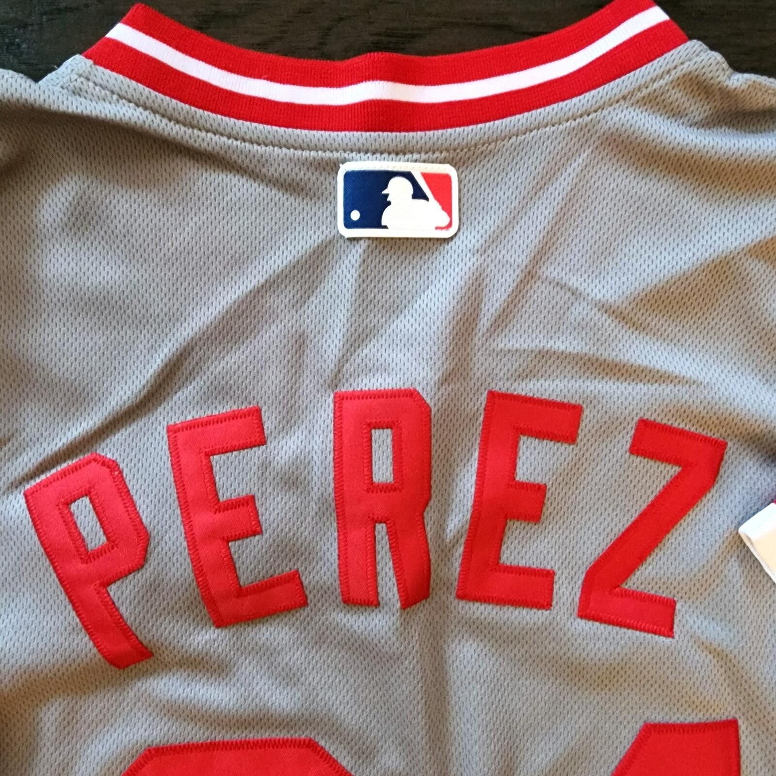 Majestic Tony Perez #24 Cincinnati Reds Majestic jersey Size 40 NWT Size US M / EU 48-50 / 2 - 5 Thumbnail