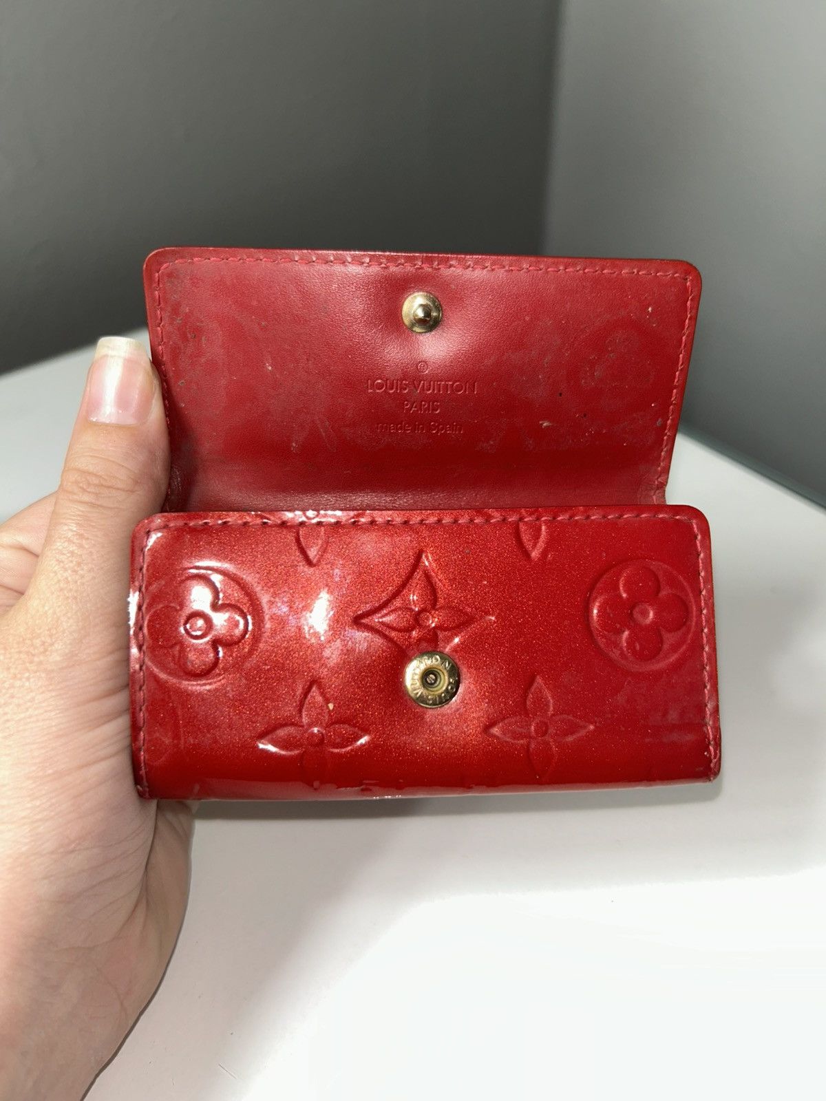 Louis Vuitton Louis Vuitton Red Vernis Leather Key Holder CA0098 Size ONE SIZE - 3 Thumbnail
