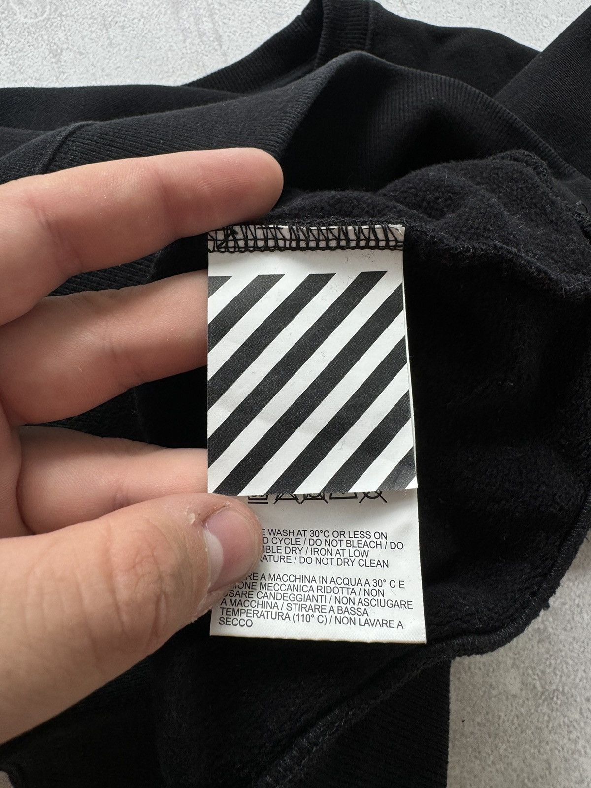 Designer × Off-White Off-White Black Sweatshirt Acrylic Arrow Big Logo Size US L / EU 52-54 / 3 - 11 Thumbnail