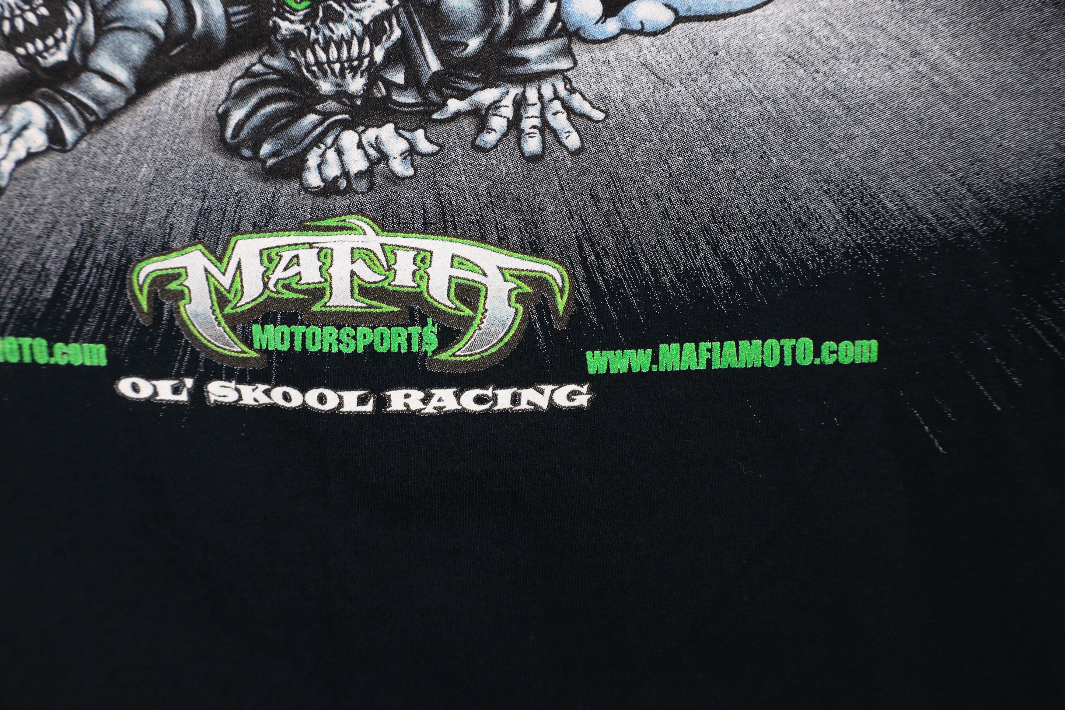 Vintage Vintage Y2K Mafia Motorsports Tribal Racing Skull T-Shirt Size US XXL / EU 58 / 5 - 10 Thumbnail