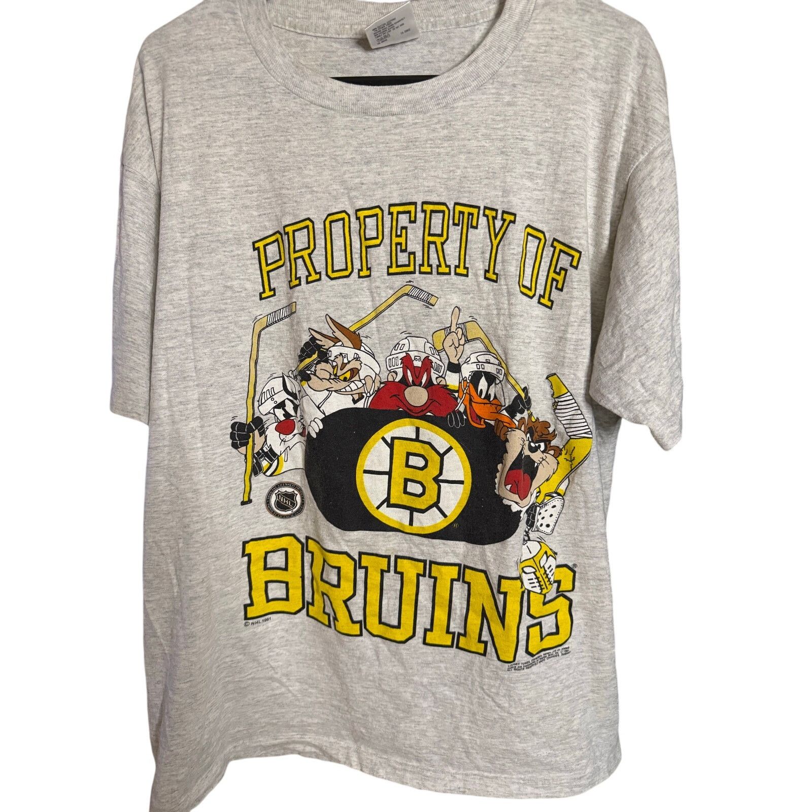 Tultex Vintage Boston Bruins Looney Tunes Tee Size US XL / EU 56 / 4 - 1 Thumbnail
