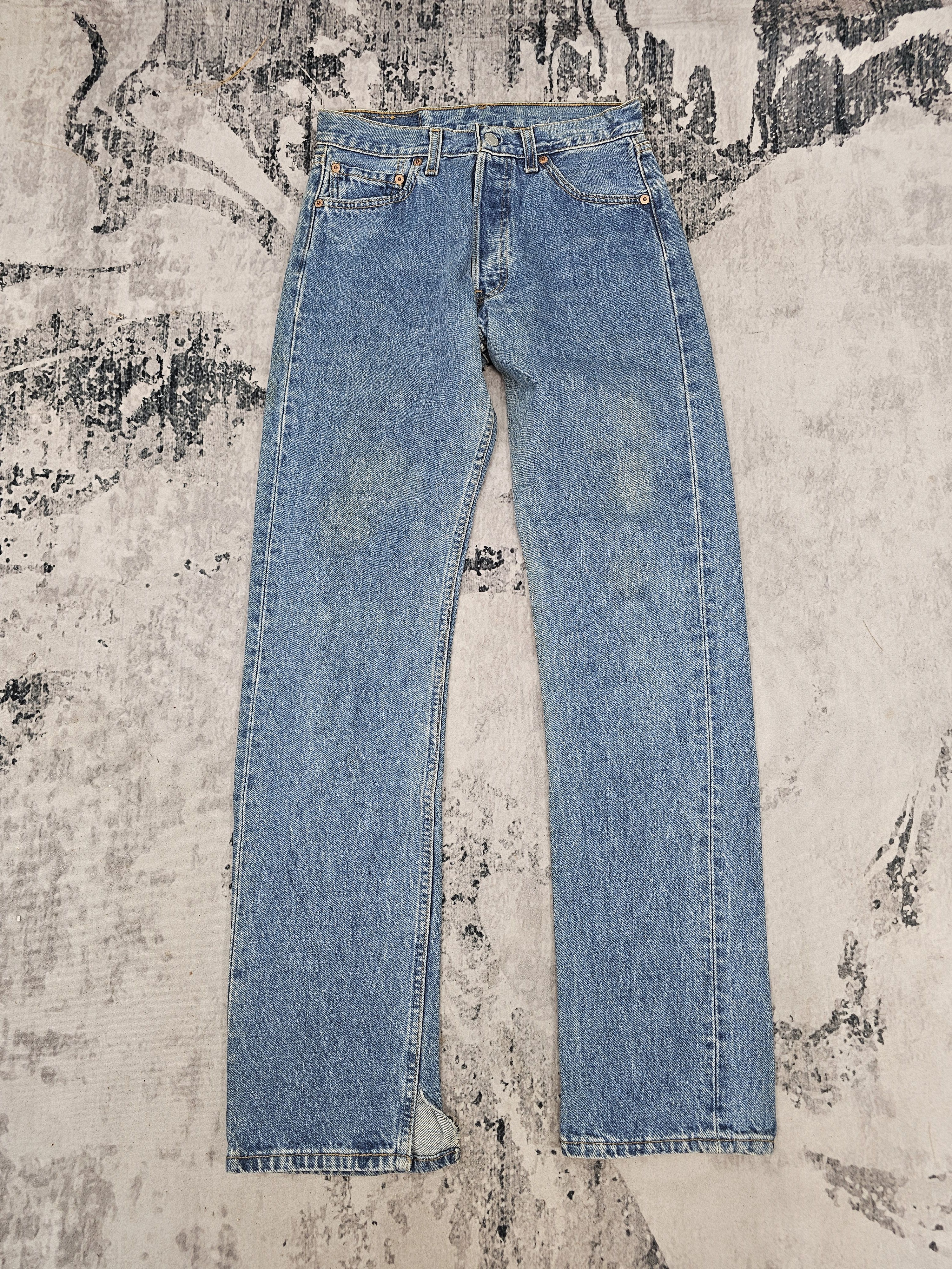 Levi's Vintage LEVIS 501 Ripped Blue Jeans L0449 Size 27X31.5 Size US 27 - 1 Thumbnail
