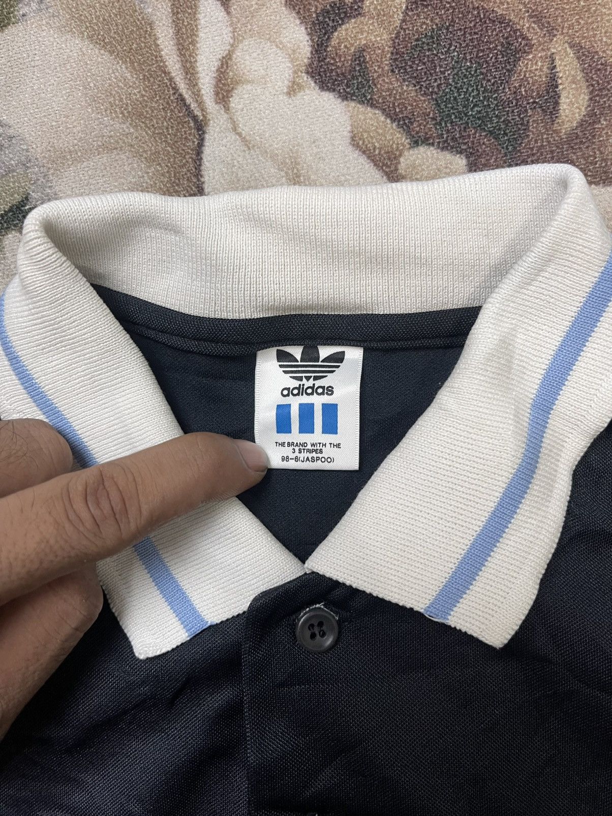 Adidas Vintage Adidas Polo Tee Jersey Streetwear Size US M / EU 48-50 / 2 - 5 Thumbnail