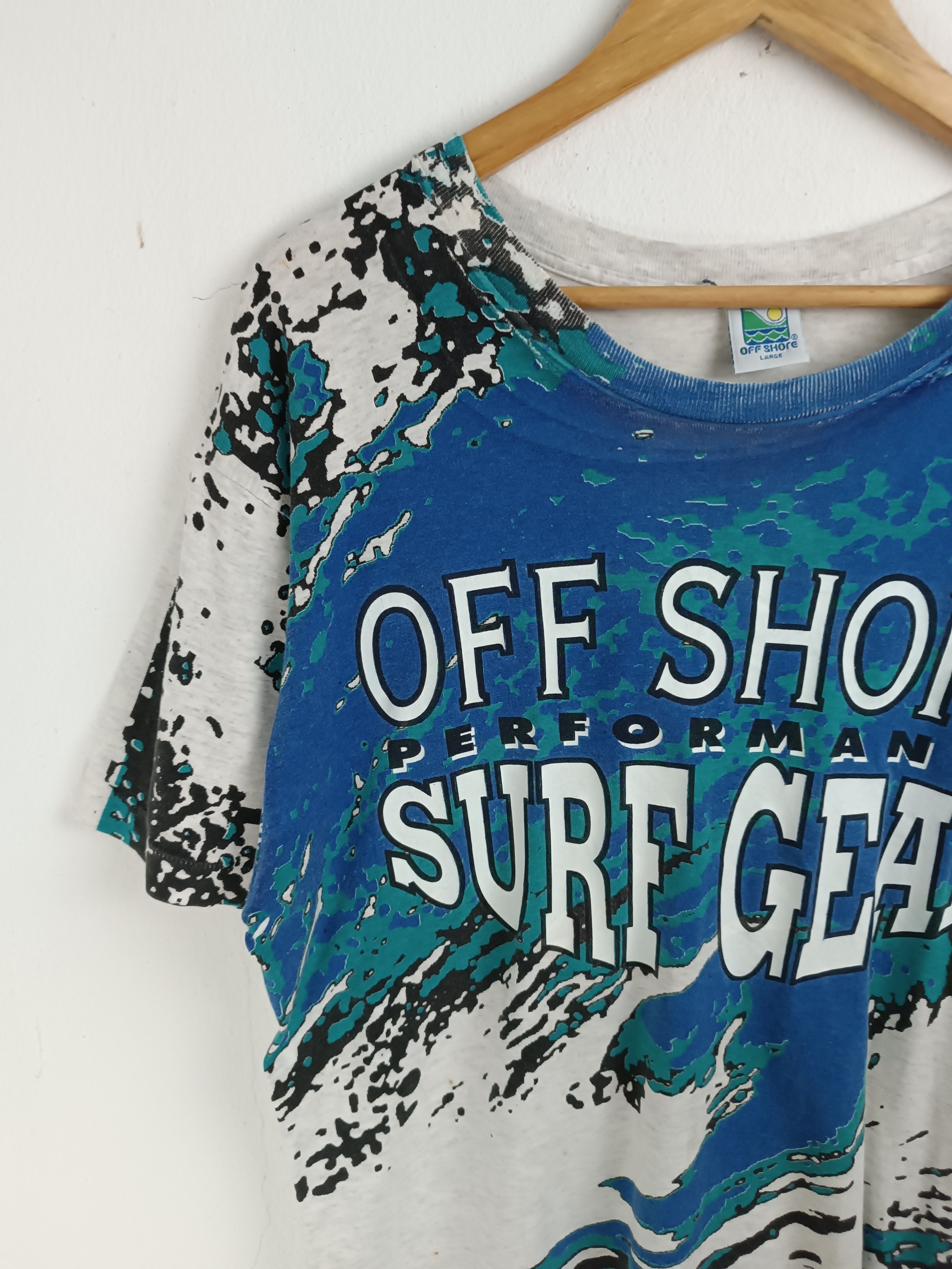 Sun Surf THRASHED FADED VINTAGE 90'S OFF SHORE SURF GEAR AOP sun surf Size US L / EU 52-54 / 3 - 4 Thumbnail