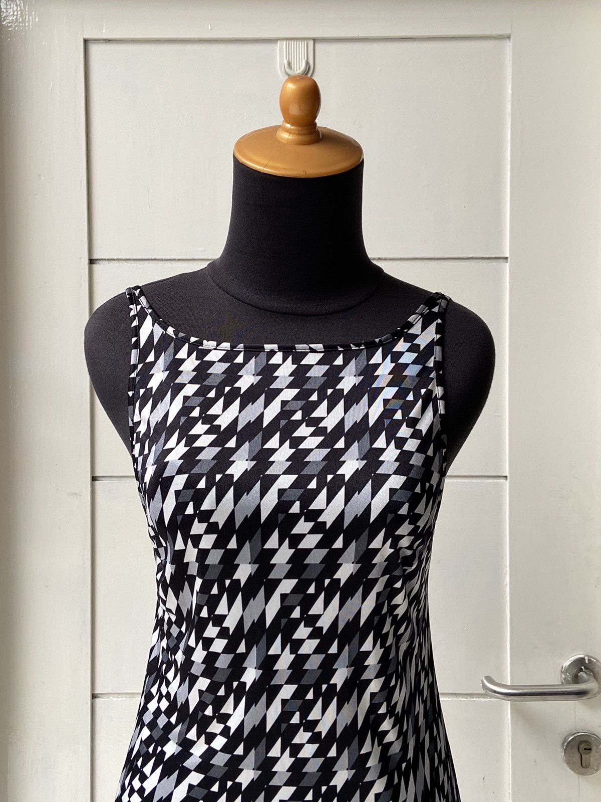 Fendi FENDI Motive Midi Dress Size XXS / US 00 / IT 34 - 10 Thumbnail