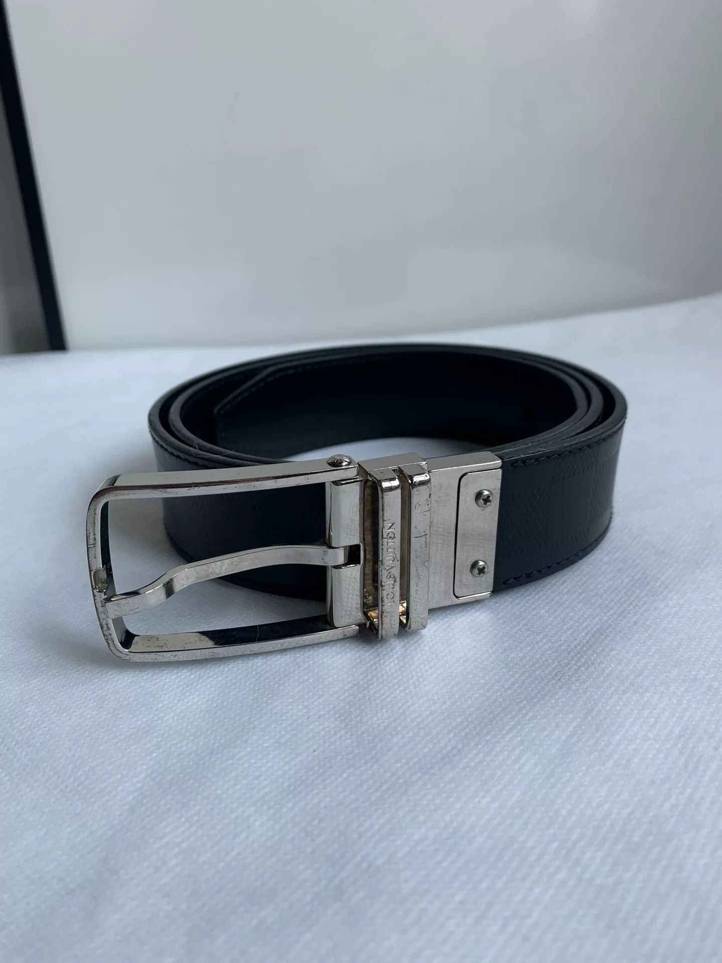 Louis Vuitton Louis Vuitton Black Checker Belt Size ONE SIZE - 1 Thumbnail