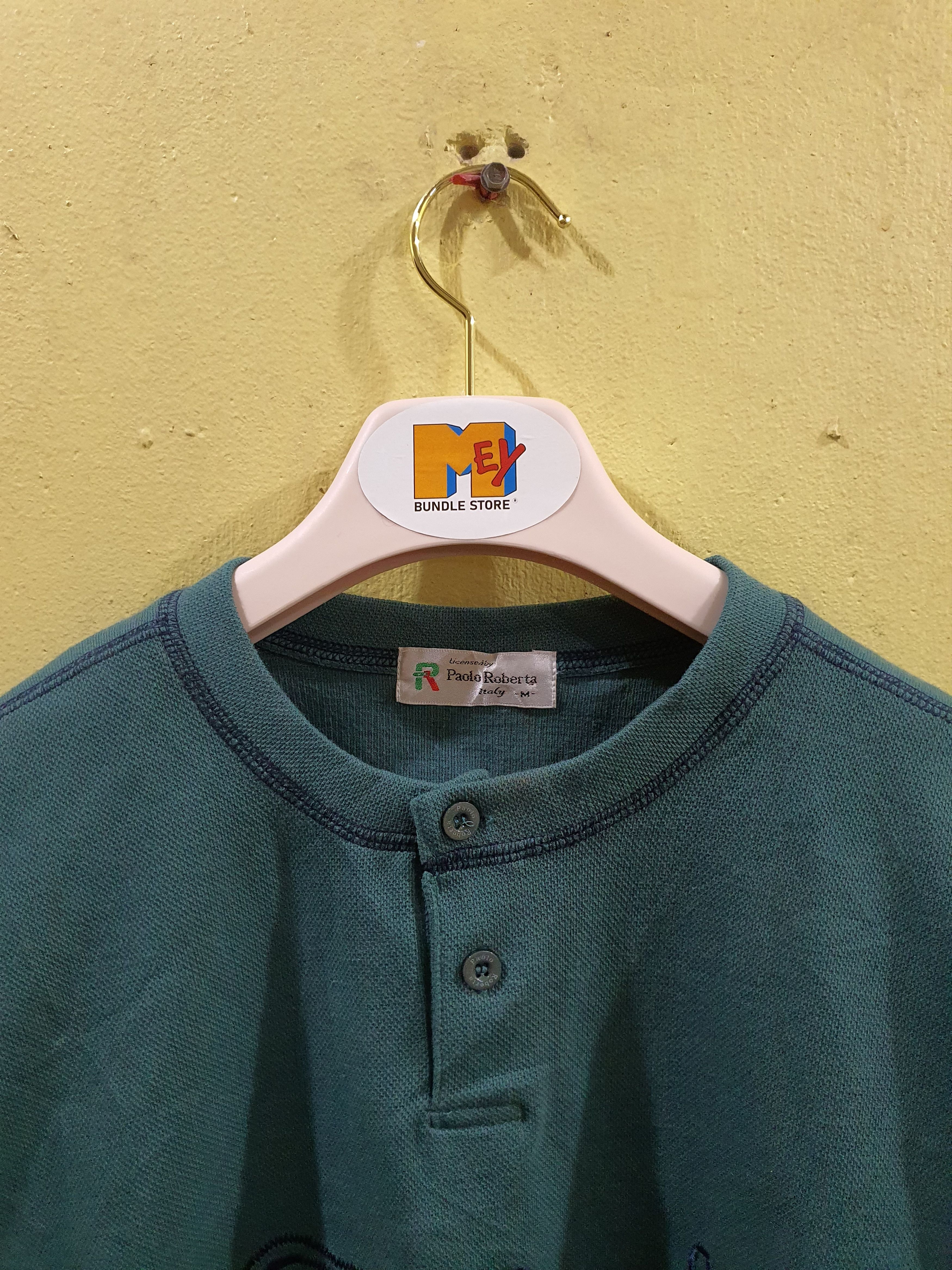 Roberto Cavalli Vtg henley shirt with an embroidered "Paolo Roberto" Size US M / EU 48-50 / 2 - 4 Thumbnail