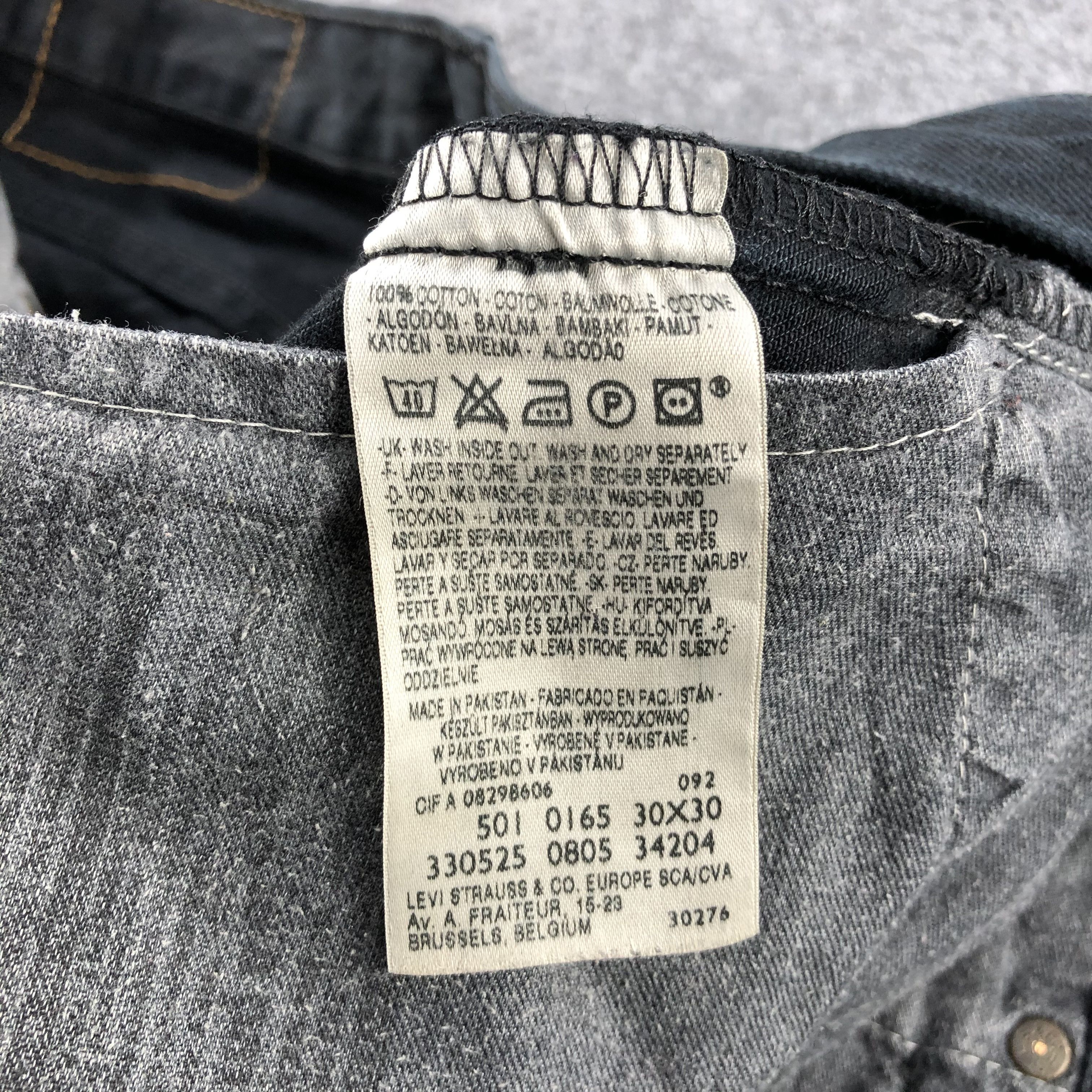 Levi's Vintage Levis 501 Jeans-JM2060 Size US 33 - 10 Thumbnail