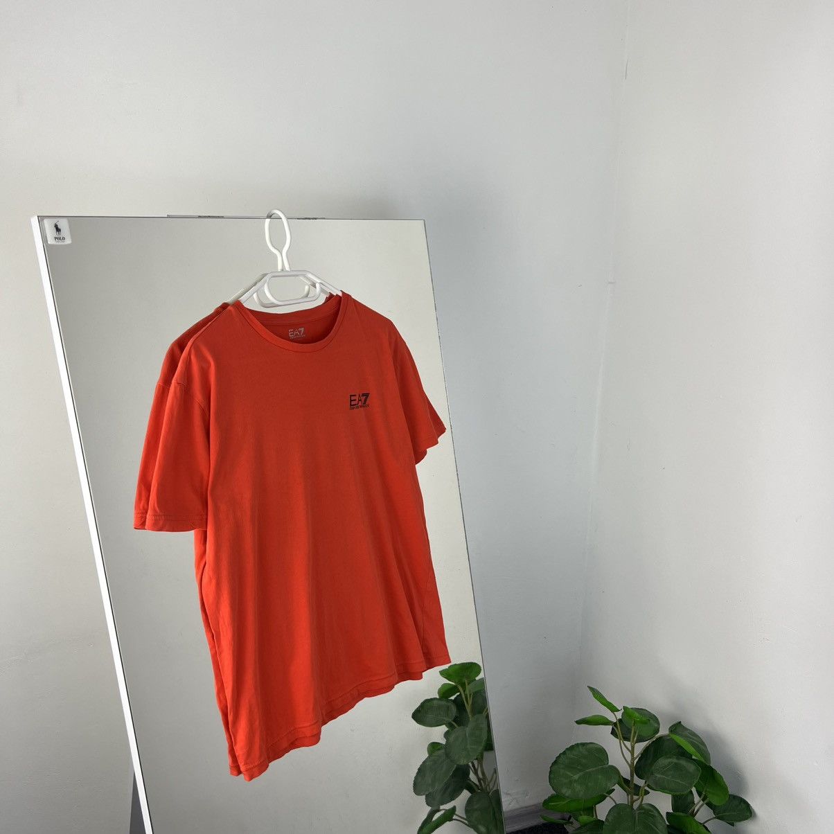 Emporio Armani Vintage Emporio Armani Mini Logo T-Shirt Streetwear Style Size US L / EU 52-54 / 3 - 1 Thumbnail