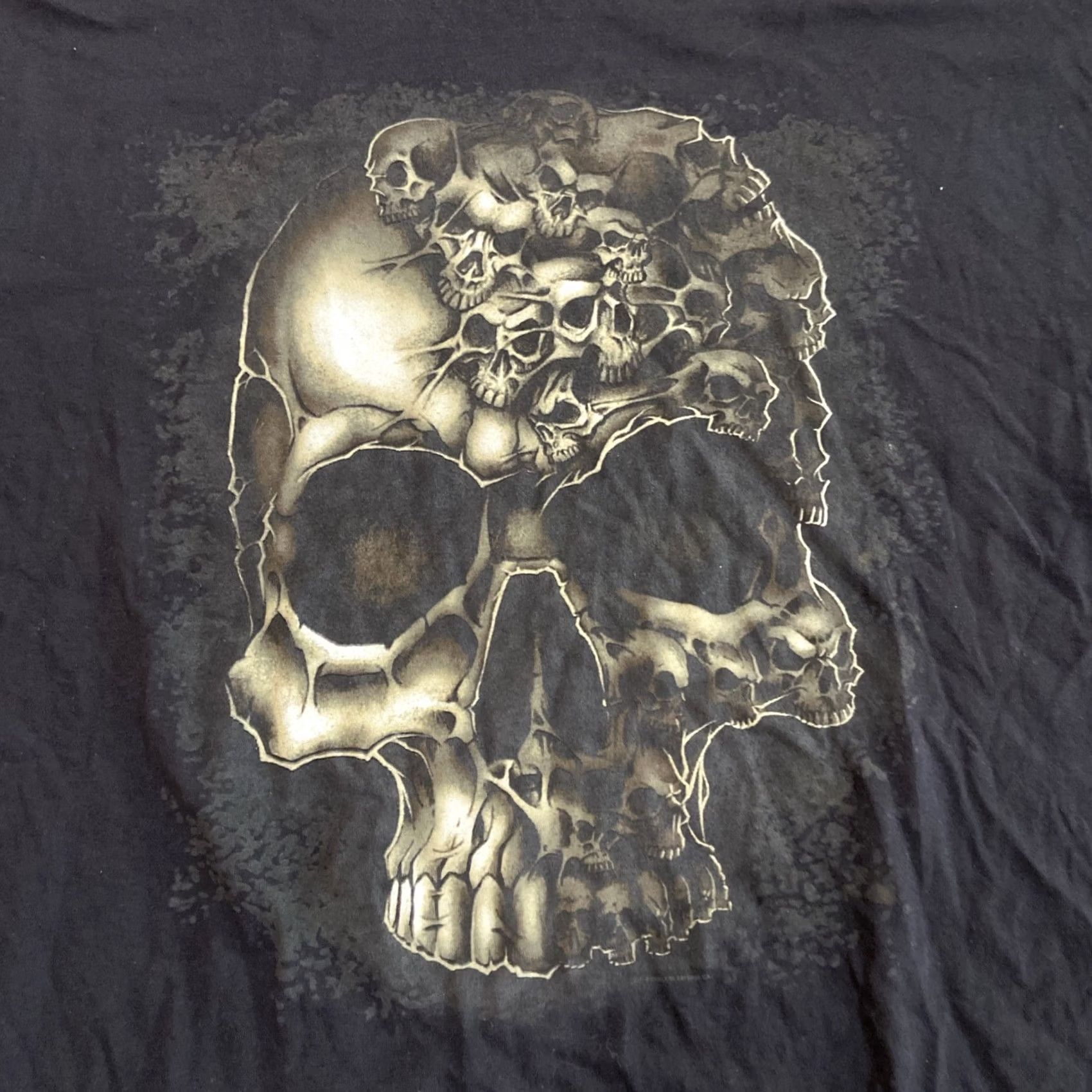Vintage VINTAGE Tennessee River T-Shirt Men 2XL Black Grunge Skull Graphic Print Shirt Size US XXL / EU 58 / 5 - 2 Thumbnail