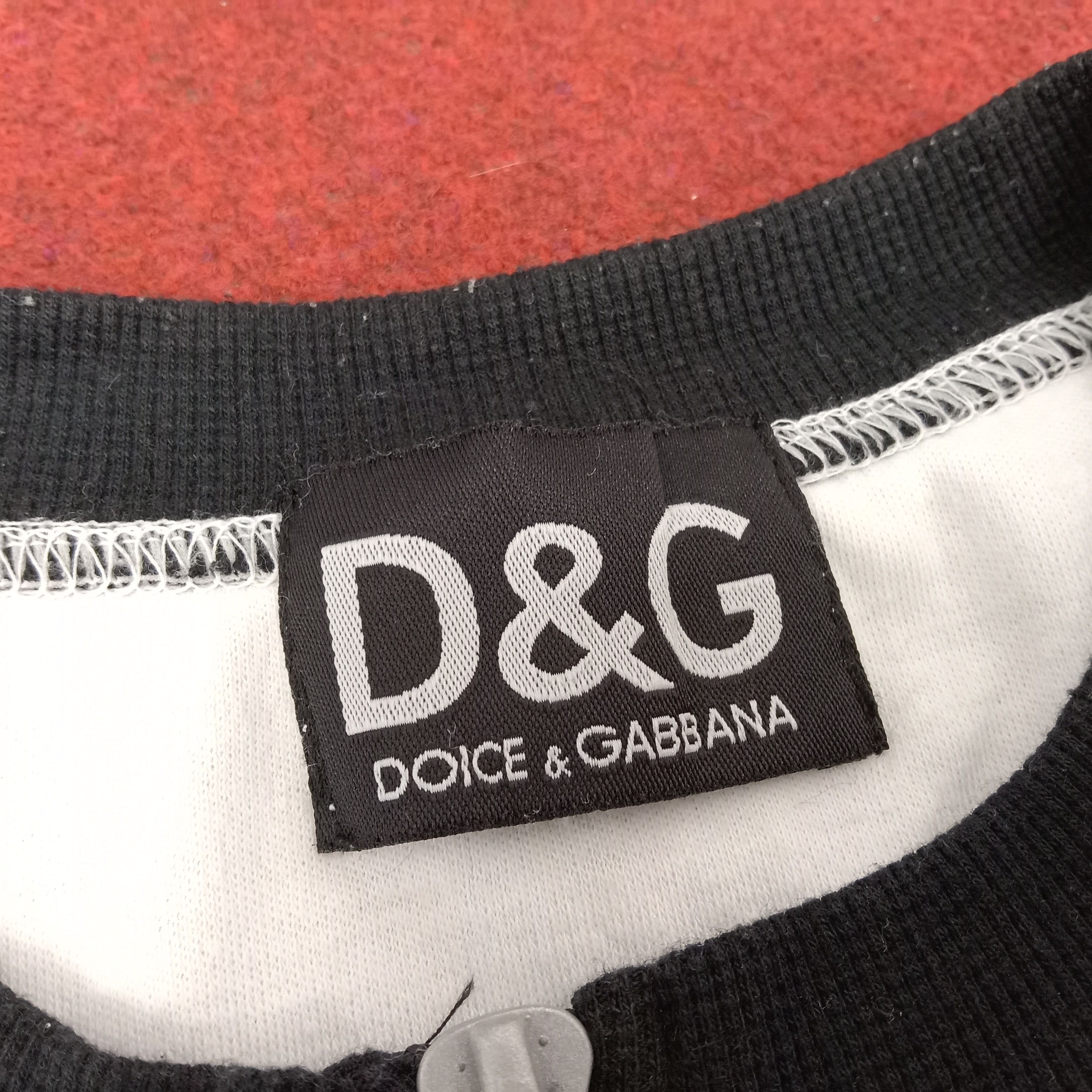 Dolce & Gabbana Center Big Logo Design Tshirt