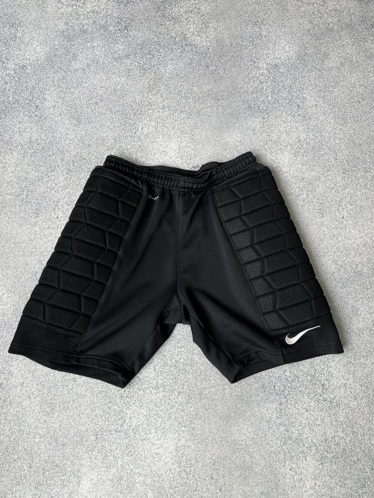 Nike × Vintage Vintage Nike Dri-Fit Shorts Size US 33 - 2 Thumbnail