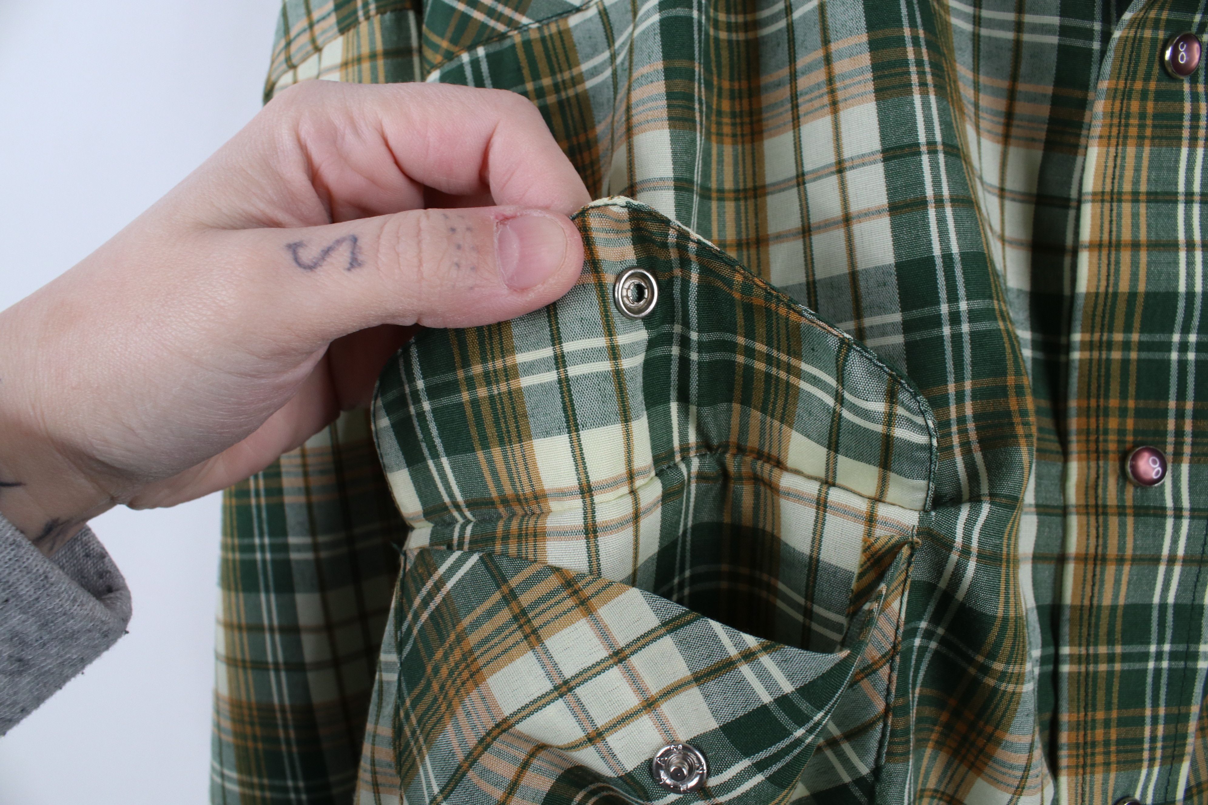 Vintage Vintage 90s Streetwear Rodeo Cowboy Snap Button Shirt Plaid Size US XXL / EU 58 / 5 - 6 Thumbnail