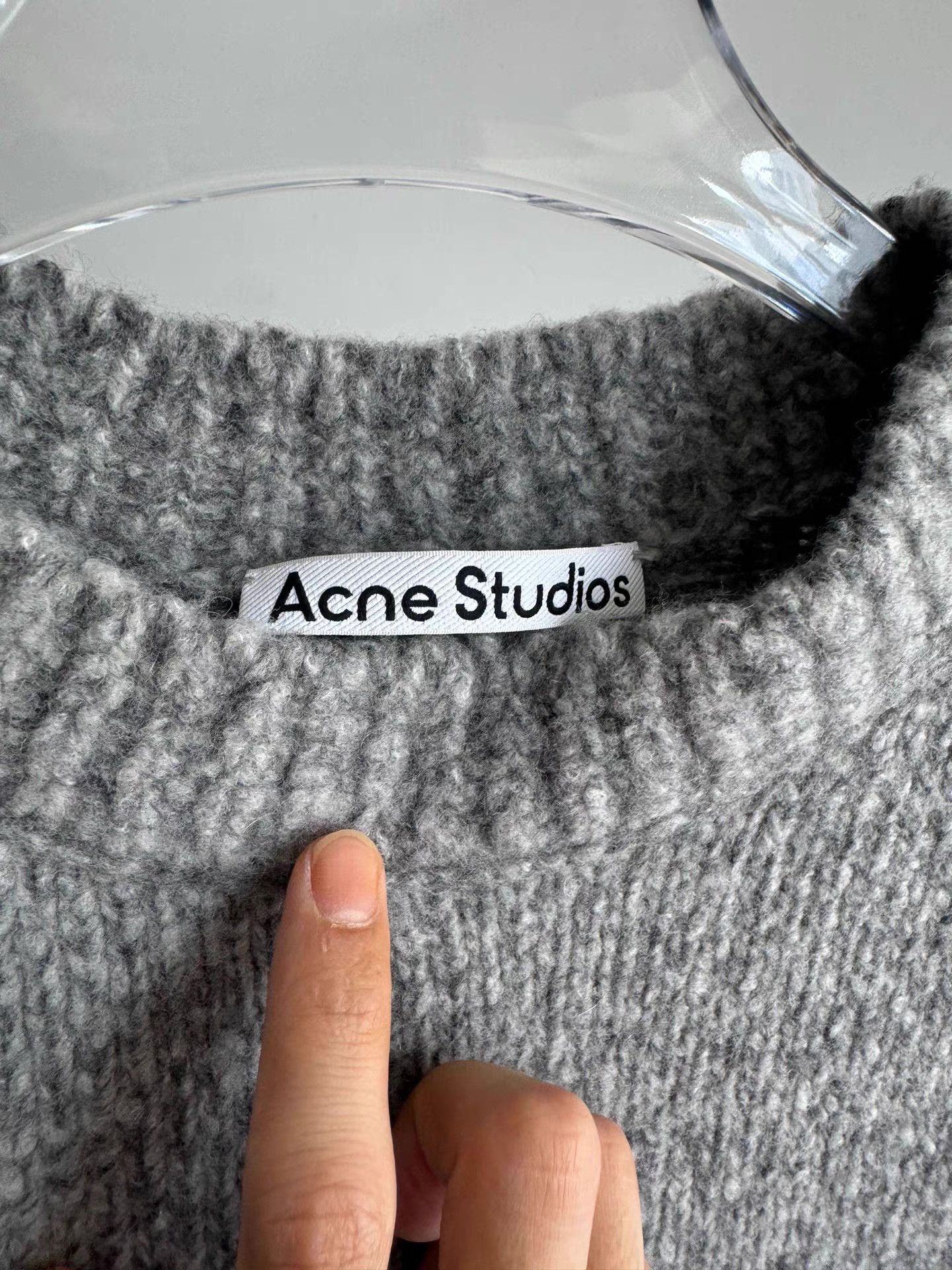 Acne Studios Acne Studios Gray Chunky Wool Sweater Q17 Size US M / EU 48-50 / 2 - 3 Thumbnail