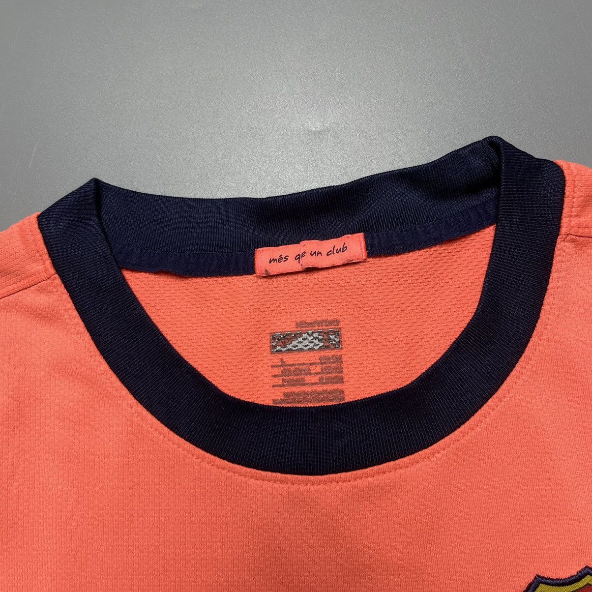 Nike BARCELONA NIKE 2009/2010 FOOTBALL AWAY JERSEY #10 MESSI Size US L / EU 52-54 / 3 - 6 Thumbnail