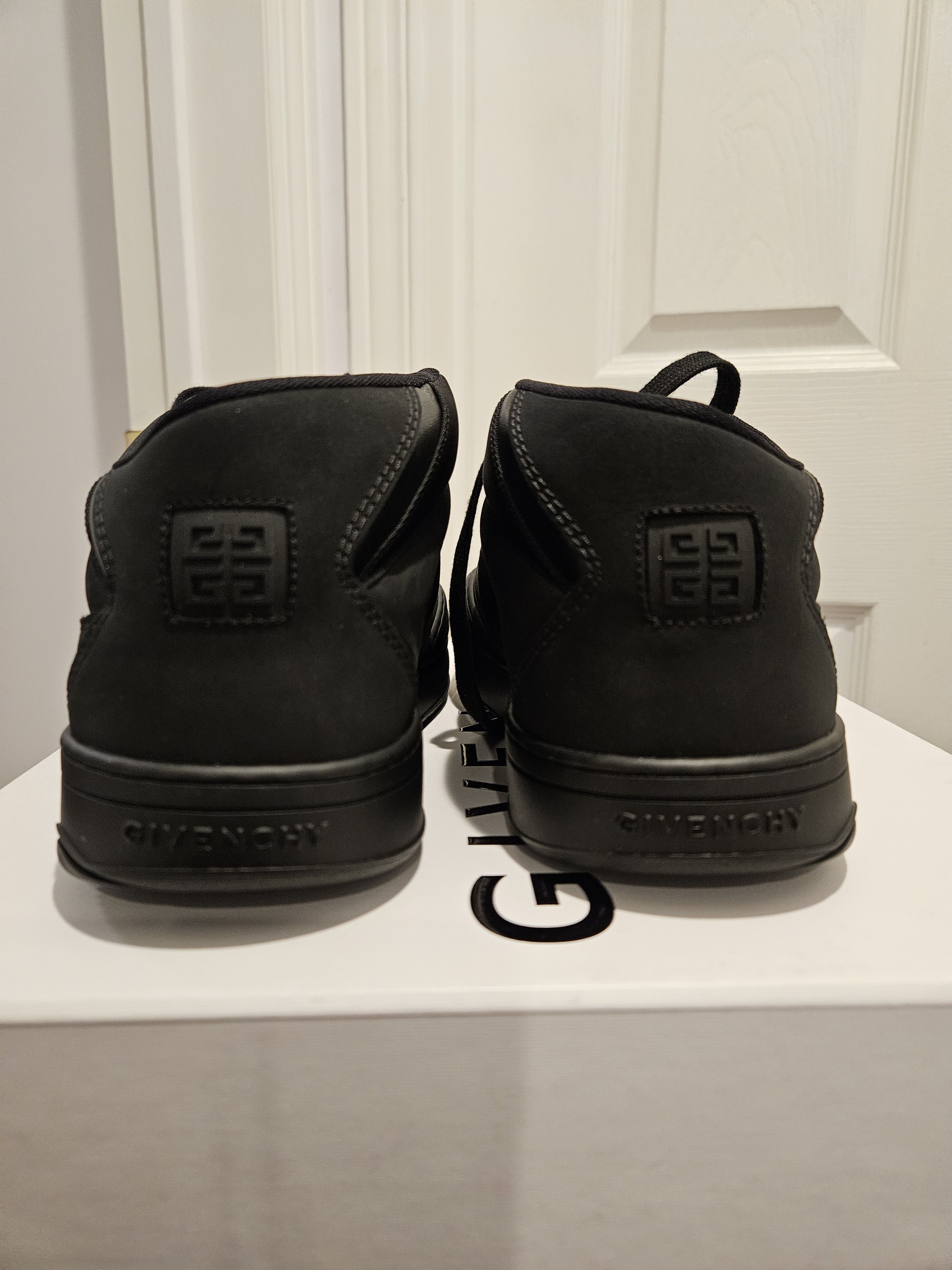Givenchy Skate Nubuck Sneakers Size US 9.5 / EU 42-43 - 7 Thumbnail