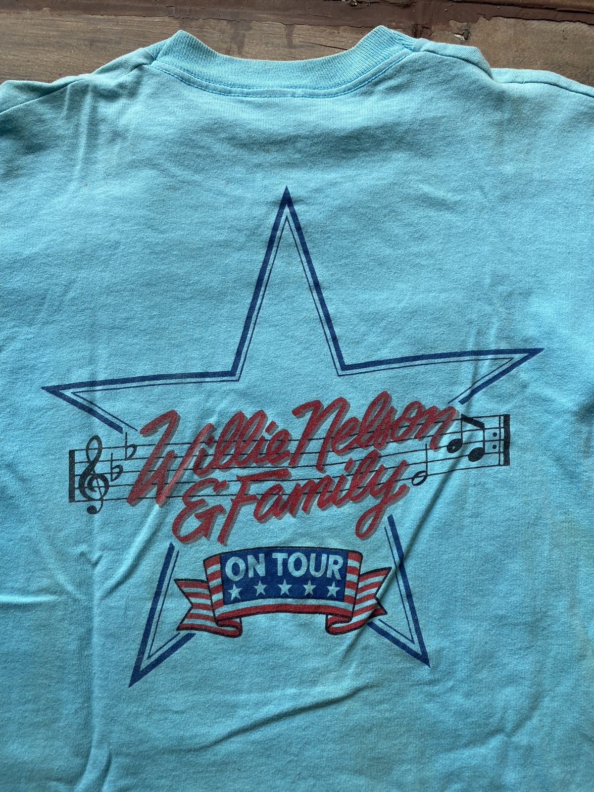 Band Tees × Vintage Vintage 90s Willie Nelson and Family Tour tee Size US L / EU 52-54 / 3 - 7 Thumbnail
