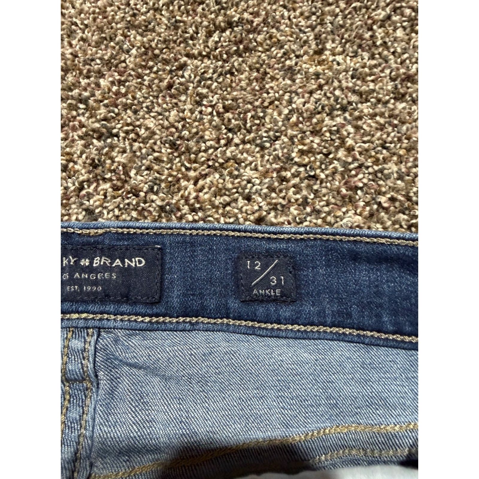Lucky Brand Lucky Brand Bridgette Ankle Women's Jeans 12 Blue Denim High Rise 27in Inseam Jeans Womens Jeans 12 Color Blue Cap, 12/31? Size 34" / US 12 / IT 48 - 4 Thumbnail