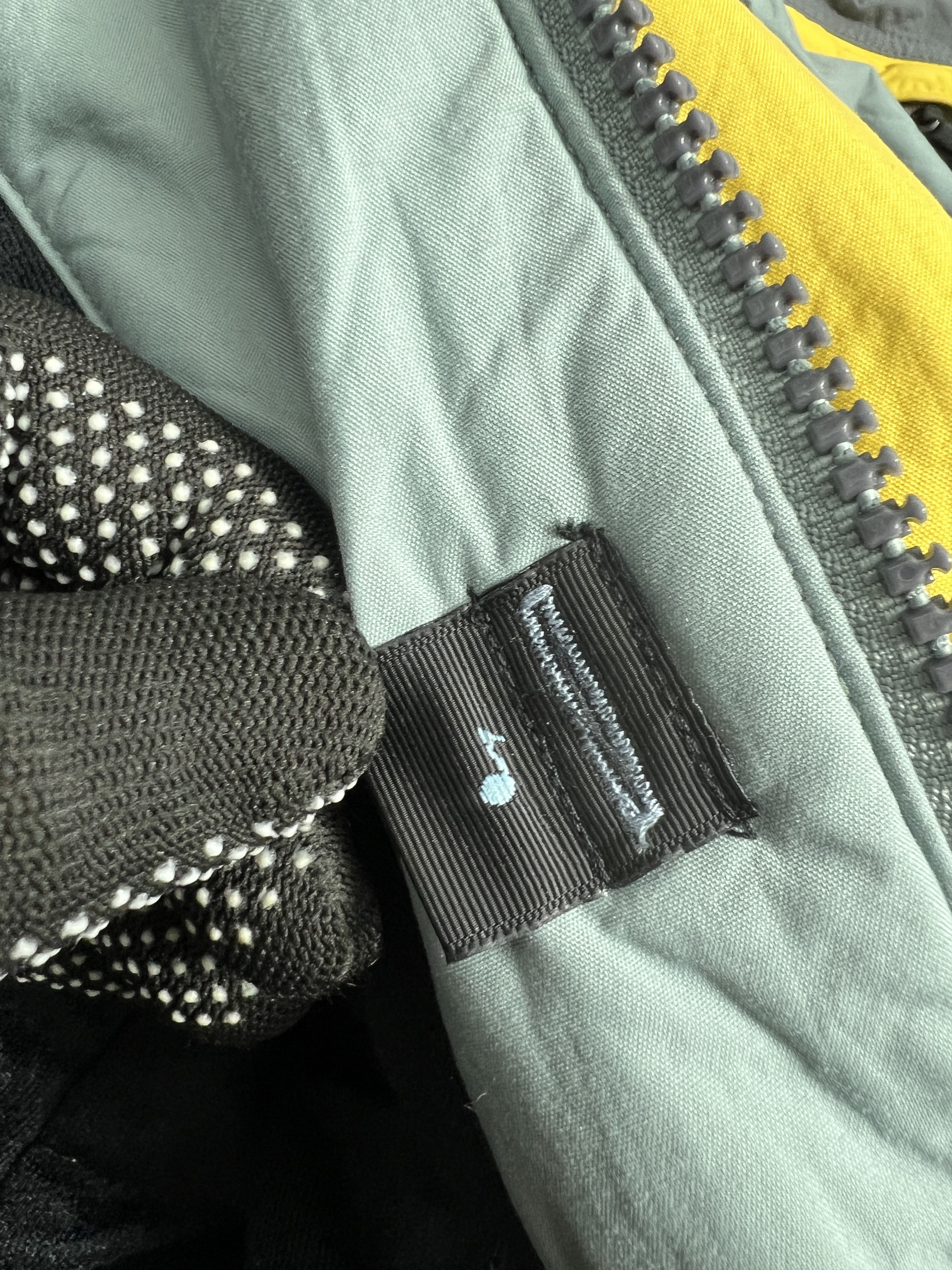 Nike ACG NIKE ACG 3 Outer Layer Couche Externe Jacket (XXL) JK521 Size US XXL / EU 58 / 5 - 13 Thumbnail