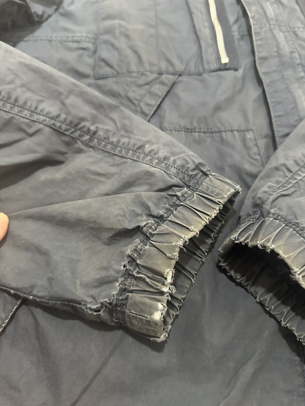 Undercover Undercover Jun Takahashi X Uniqlo Windbreaker Jacket Gopcore Size US M / EU 48-50 / 2 - 7 Thumbnail