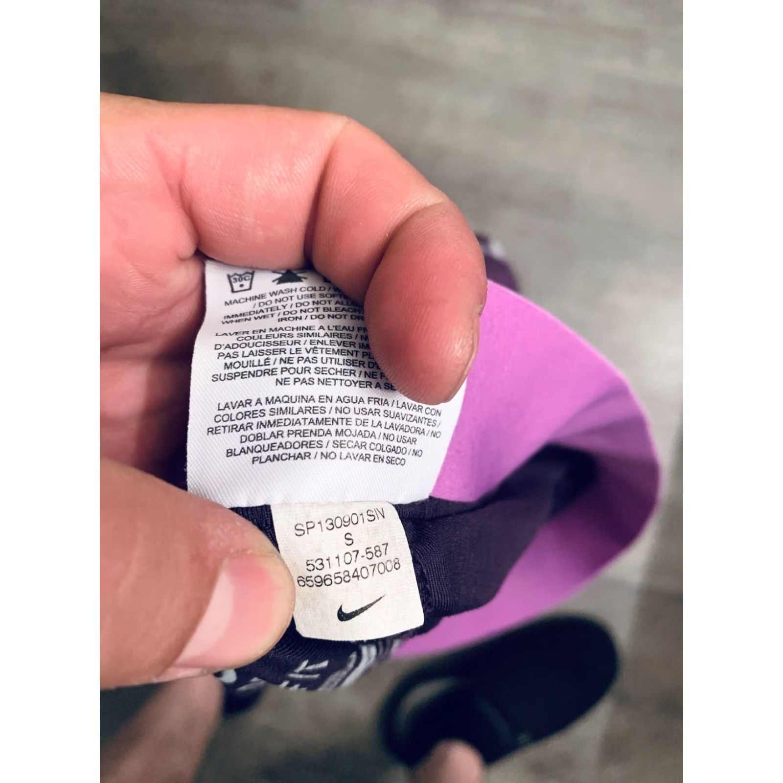 Nike Nike Dri-Fit Zig Zag 2-in-1 Compression Running Shorts Women’s S Purple 4” Size 28" / US 6 / IT 42 - 5 Thumbnail